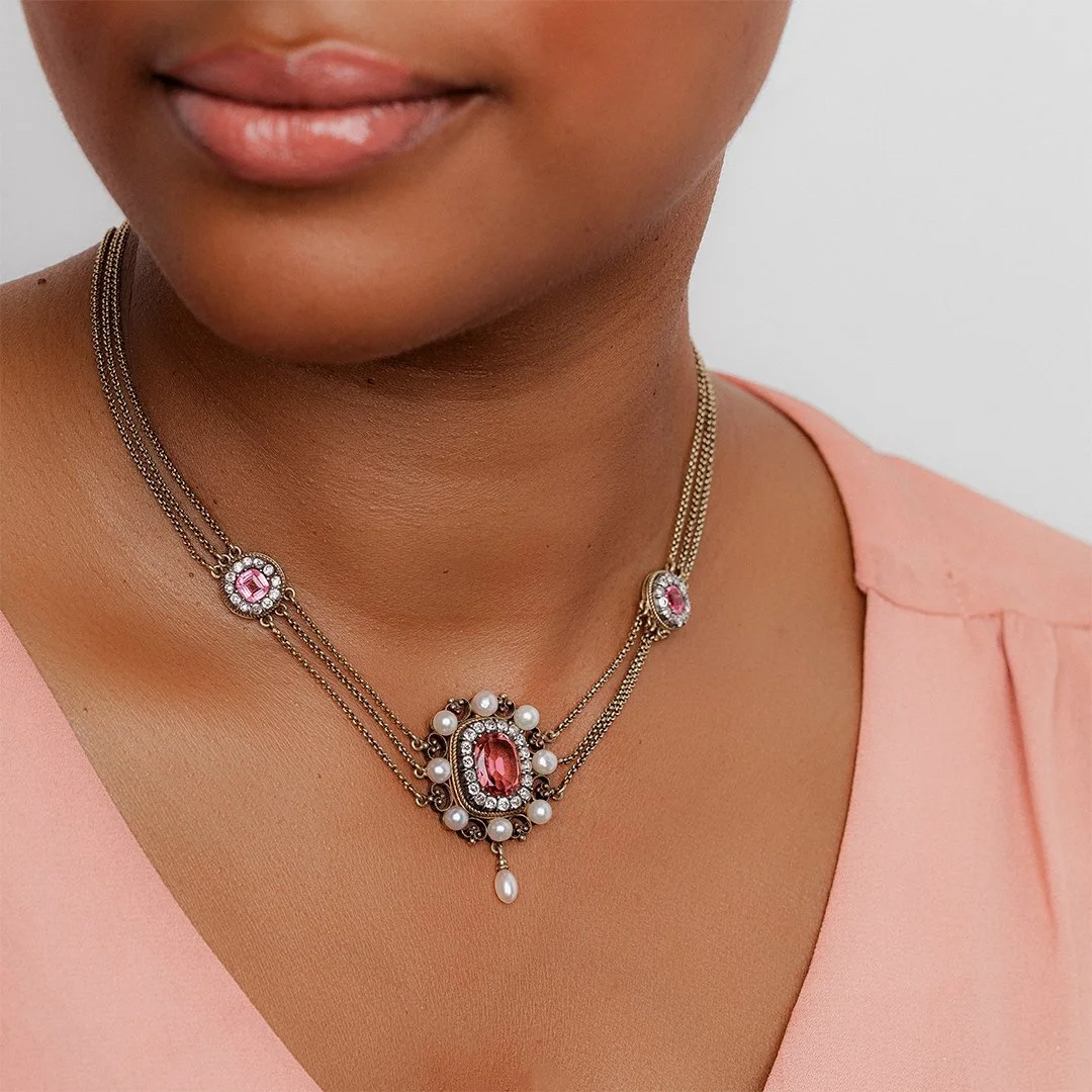 Victorian-tourmaline-necklace-model.jpg