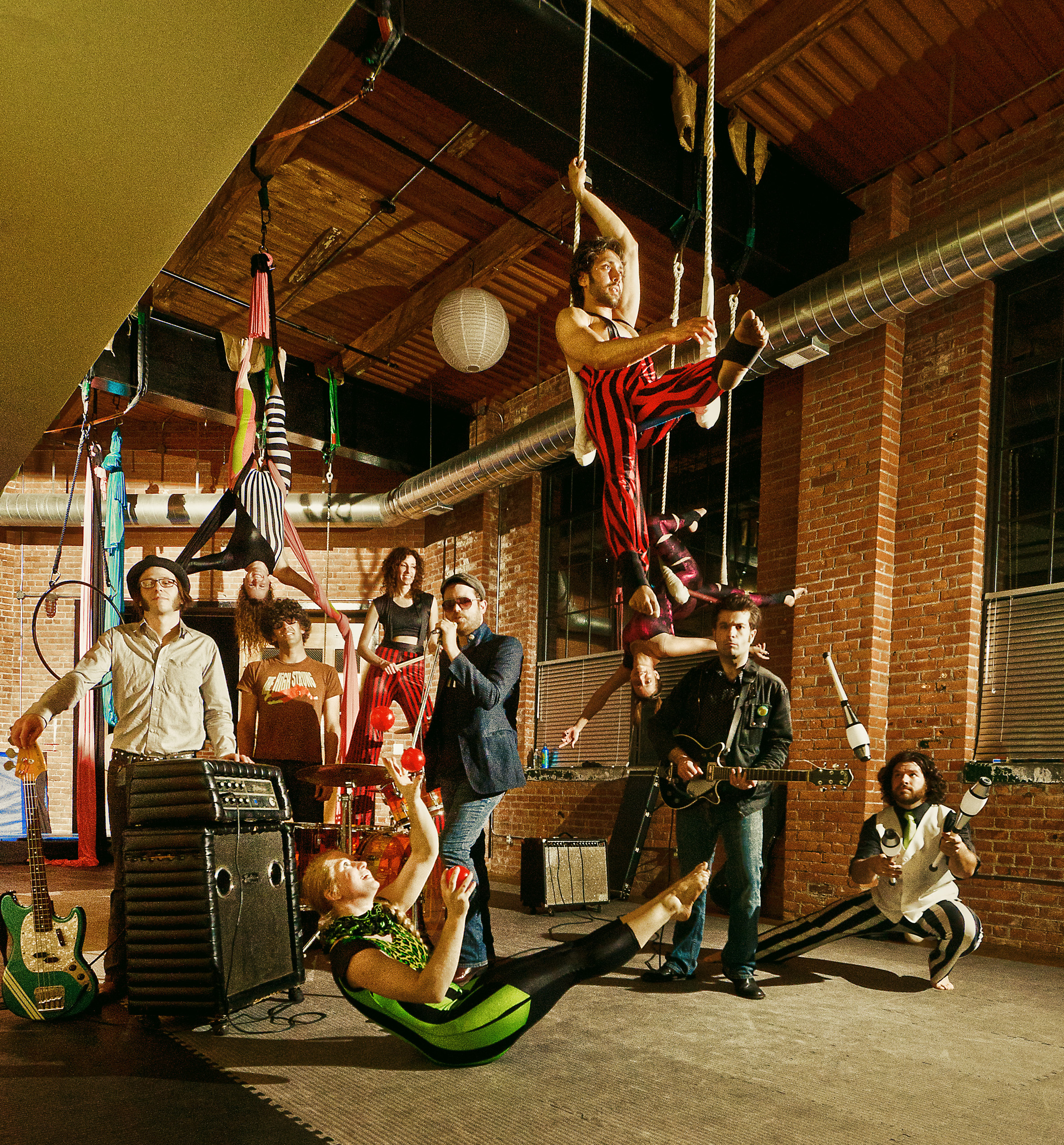 high strung 03crop - DMC_5872.jpg