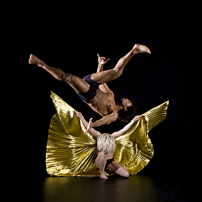 Dance025.jpg