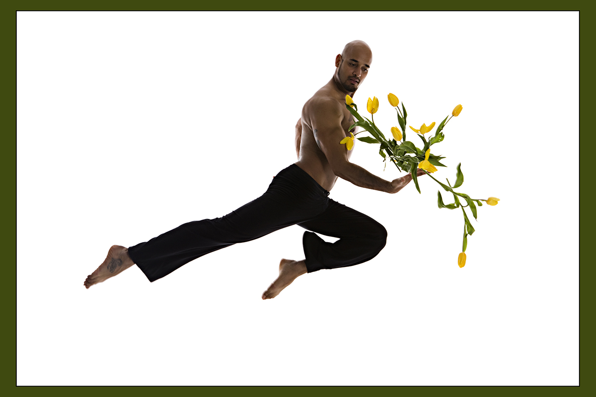 Dance027.jpg