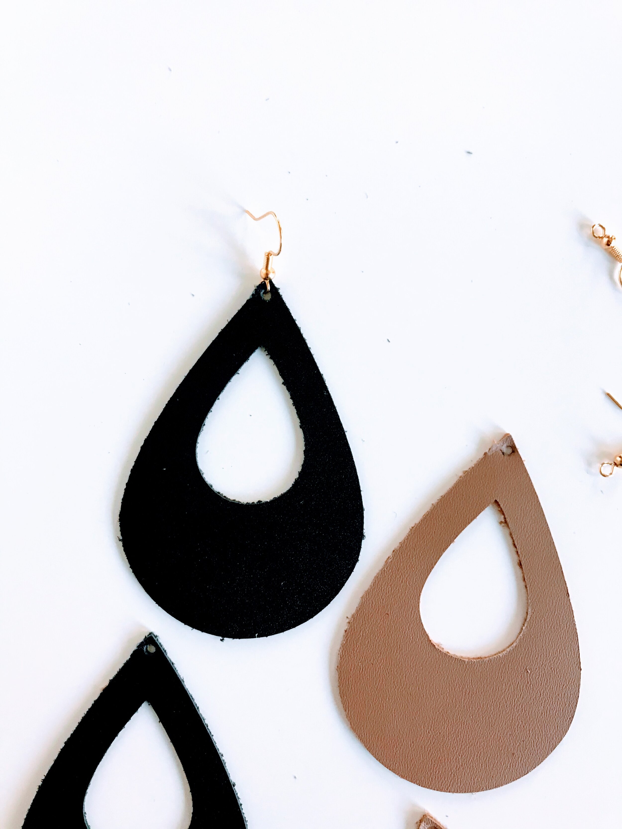 Teardrop Earring Svg Free Free Svg Images