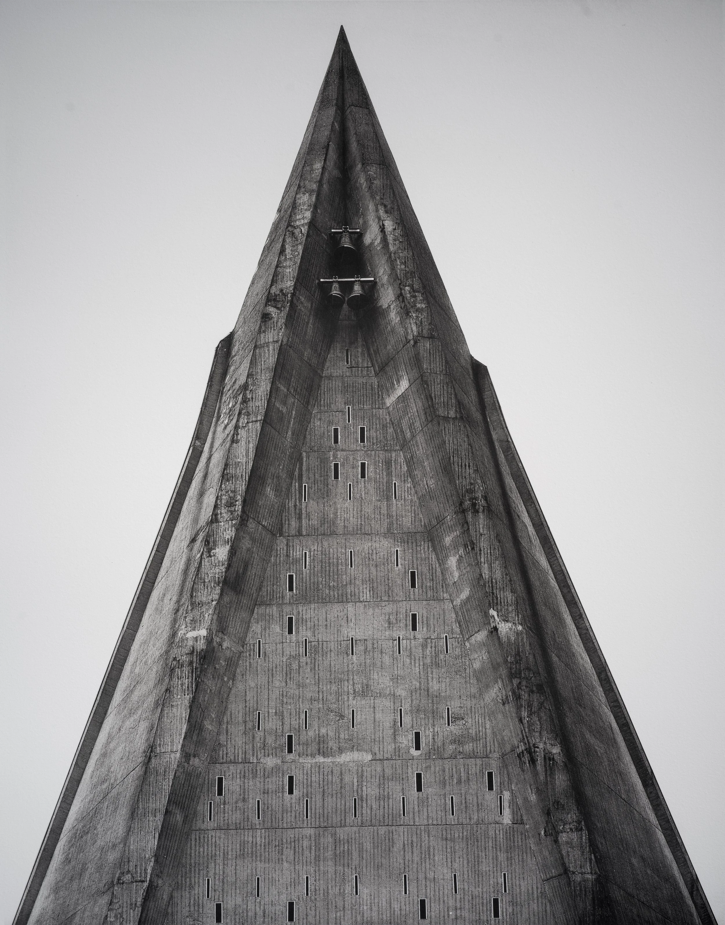 Jan C Schlegel  - Silent Giants-01.jpg