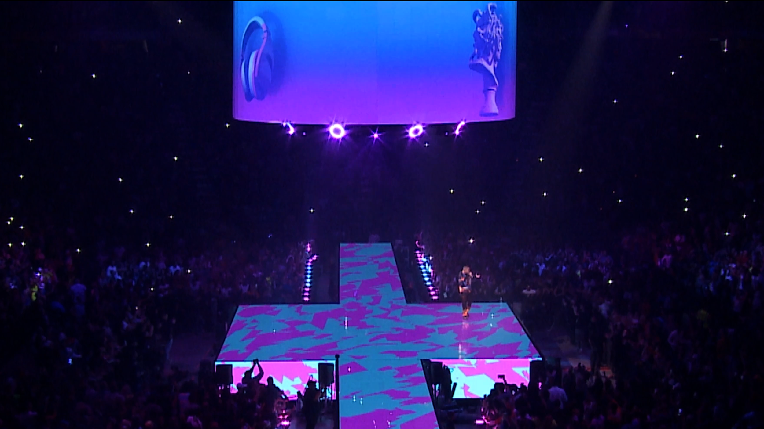 Bad Bunny: ARENA TOUR