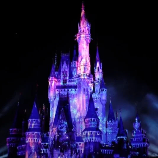 Disney Tokyo: FROZEN FOREVER