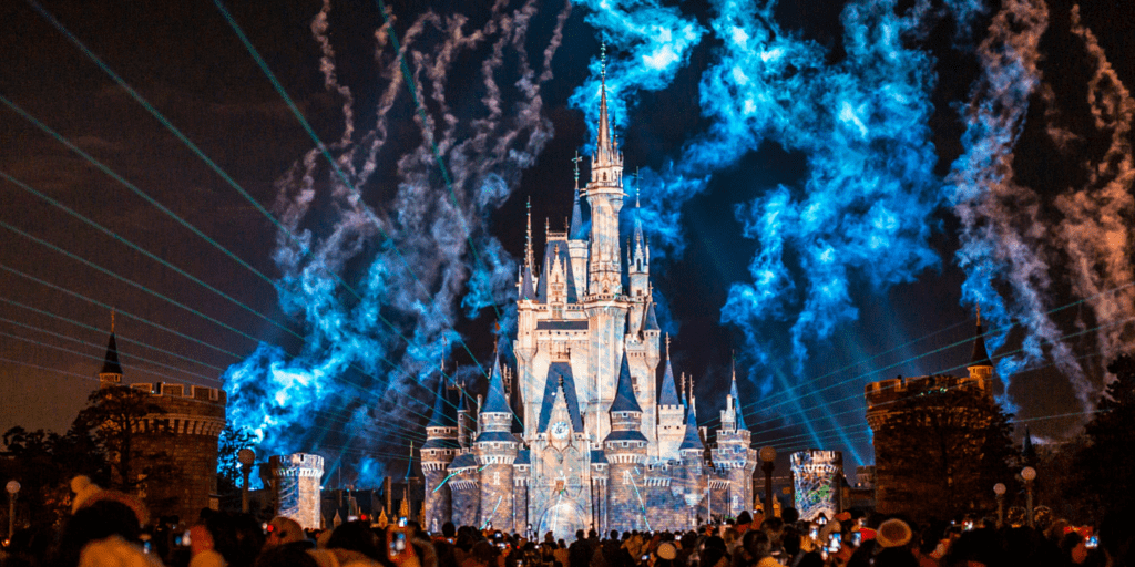write-about-tokyo-disneyland-and-tokyo-disneysea.png