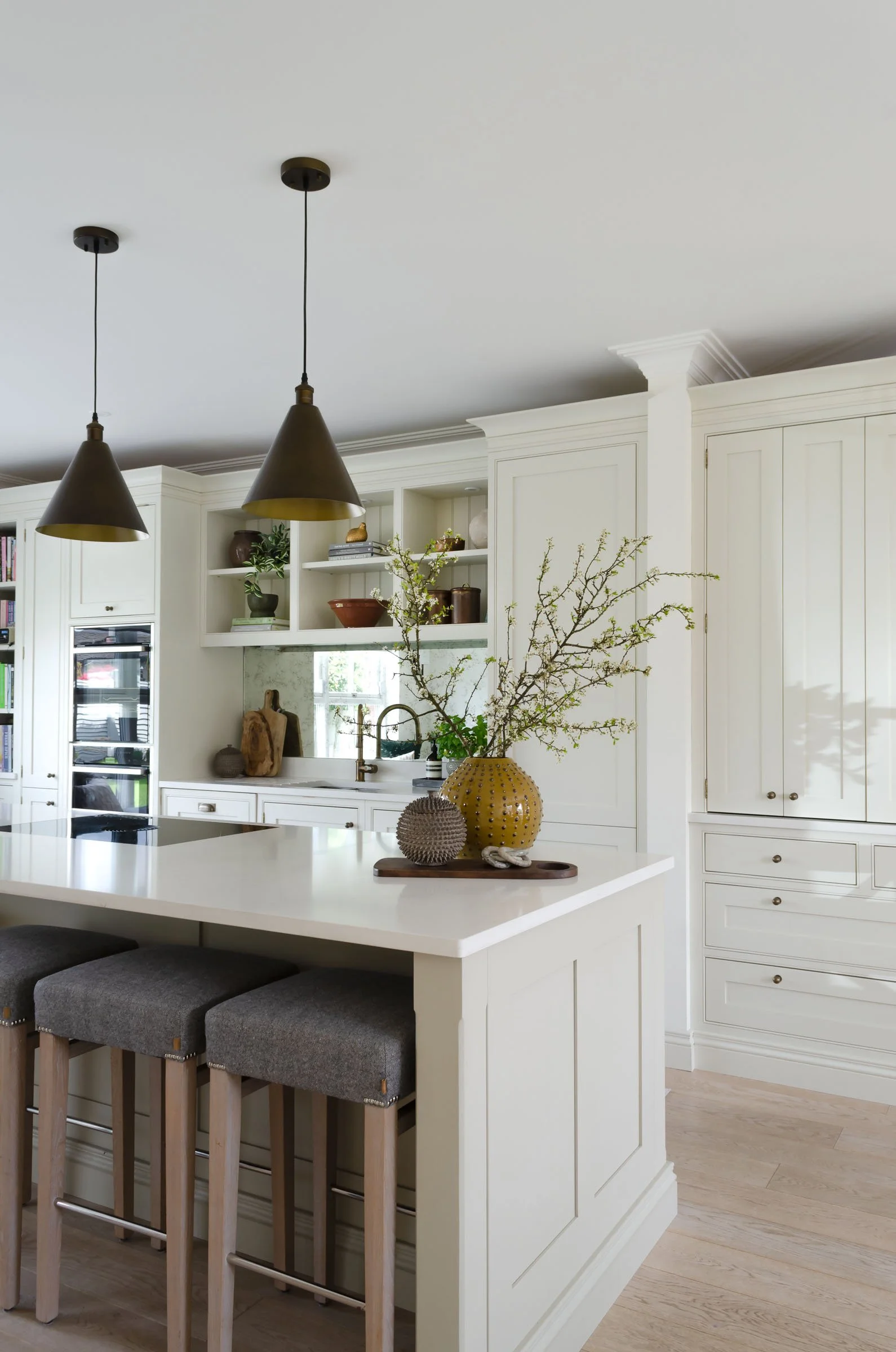 schoolhouse-white-kitchen-open-shelving.jpg