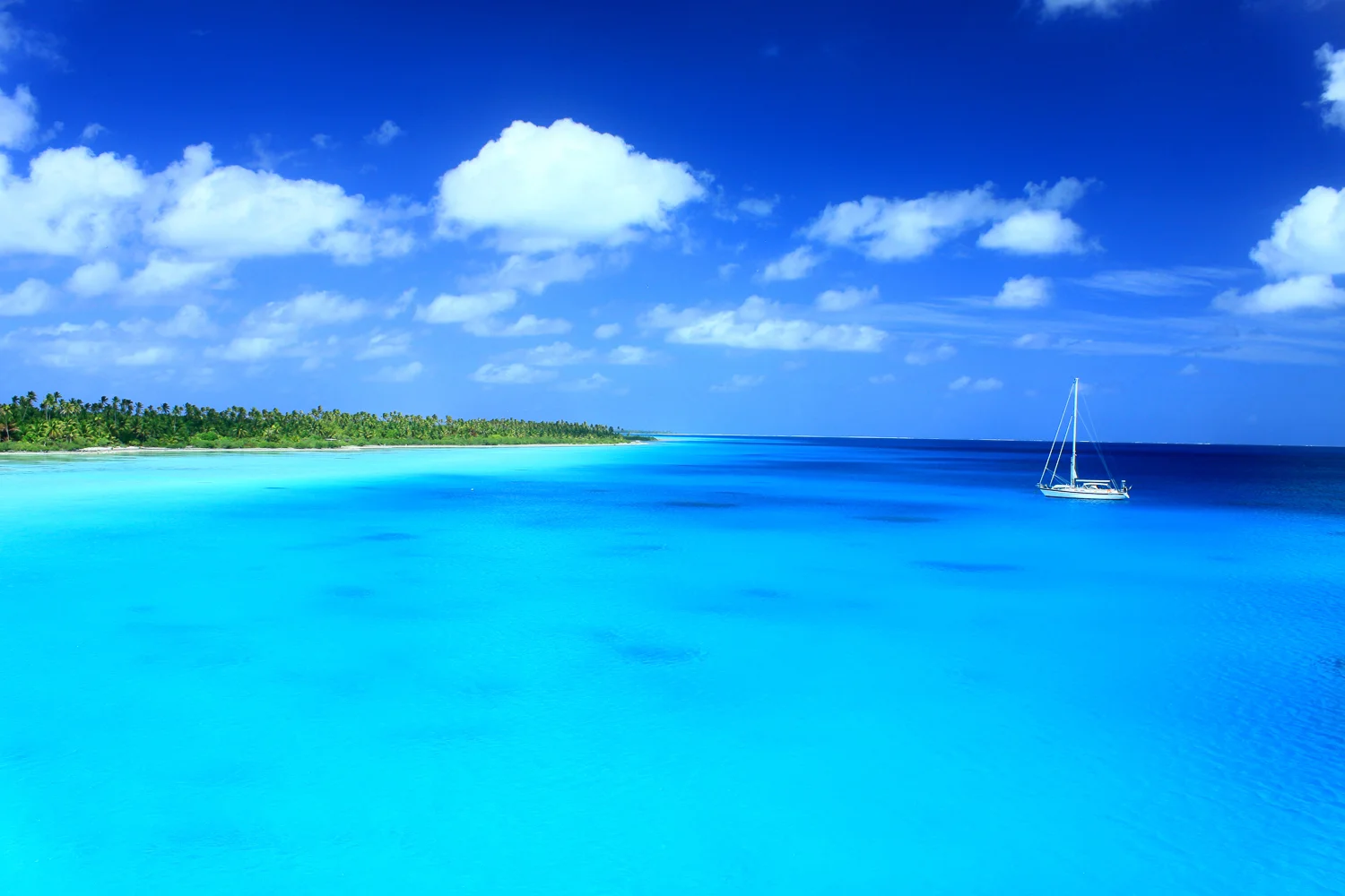 20120827-beachboat.jpg
