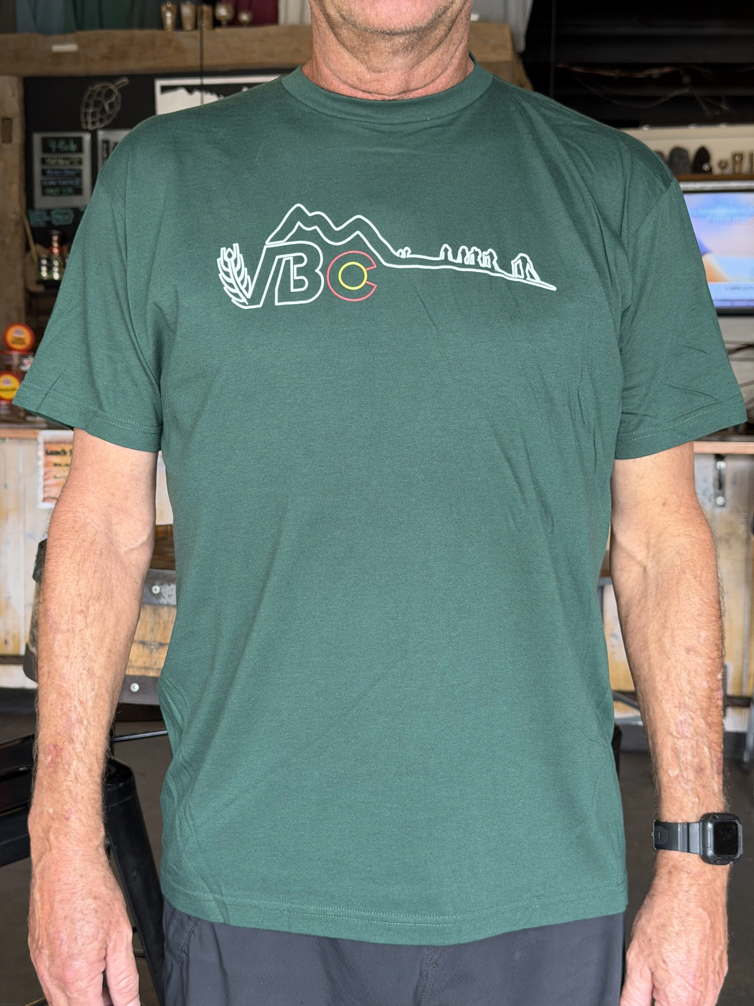 T-Shirt, Dark Forest Green, Skinning