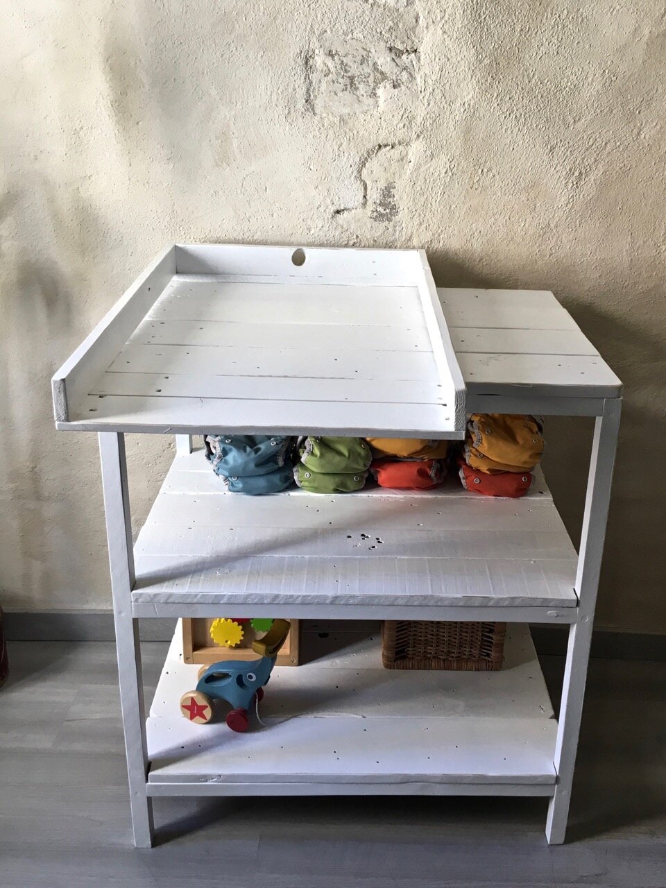 changing table 2.jpg