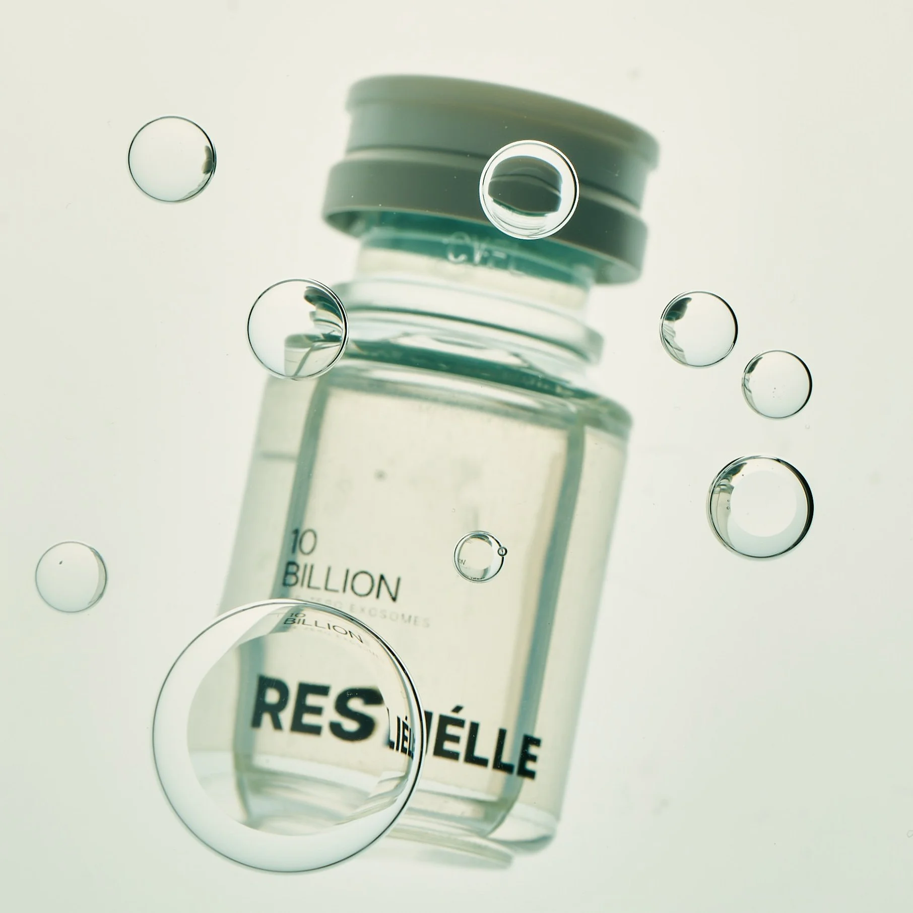 ResilielleBottle_012826.jpg
