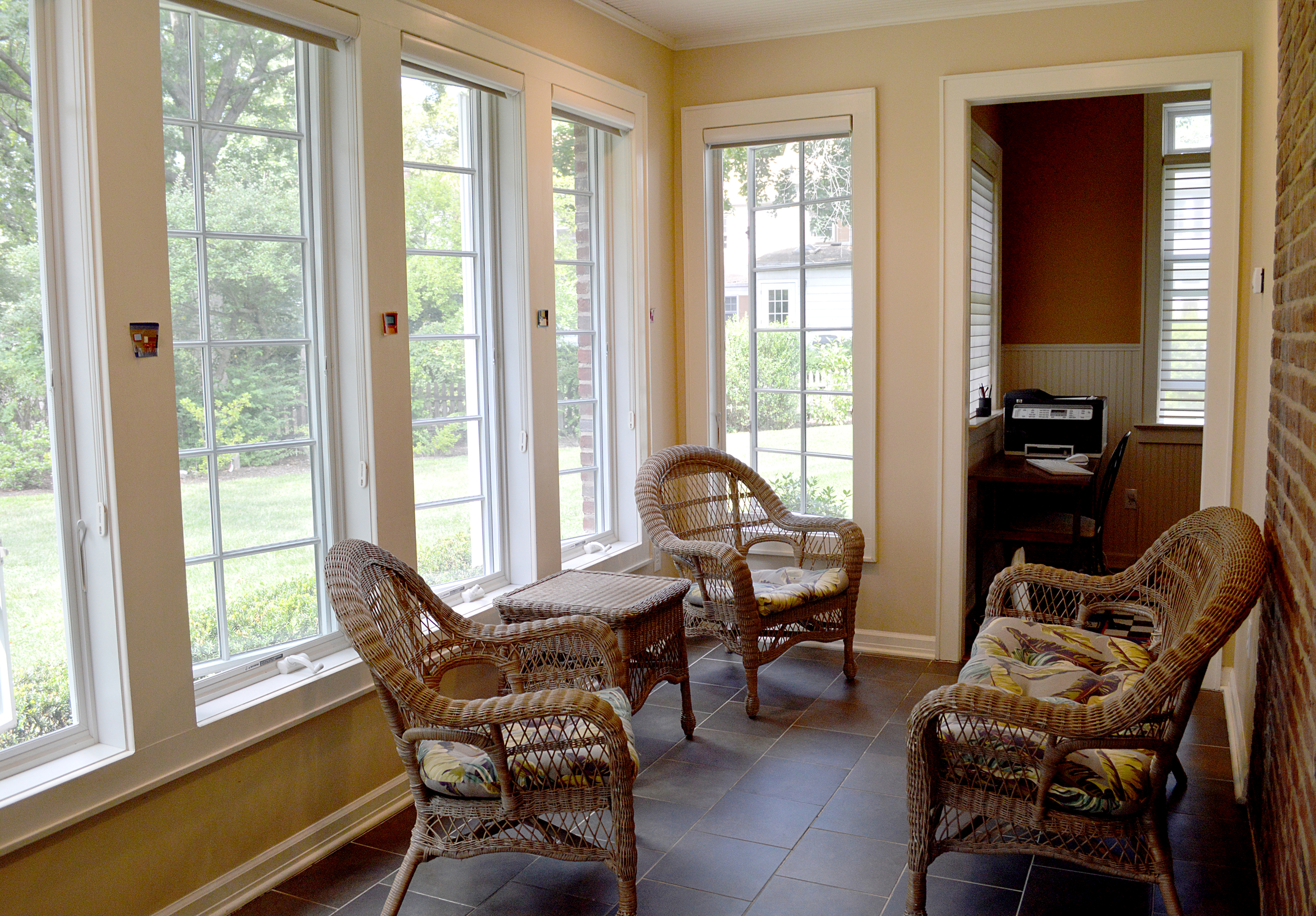 SUNROOM_0006.jpg