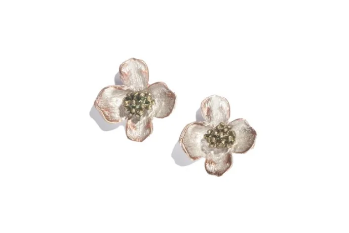 SS4757.80.dogwoodstud.jpg