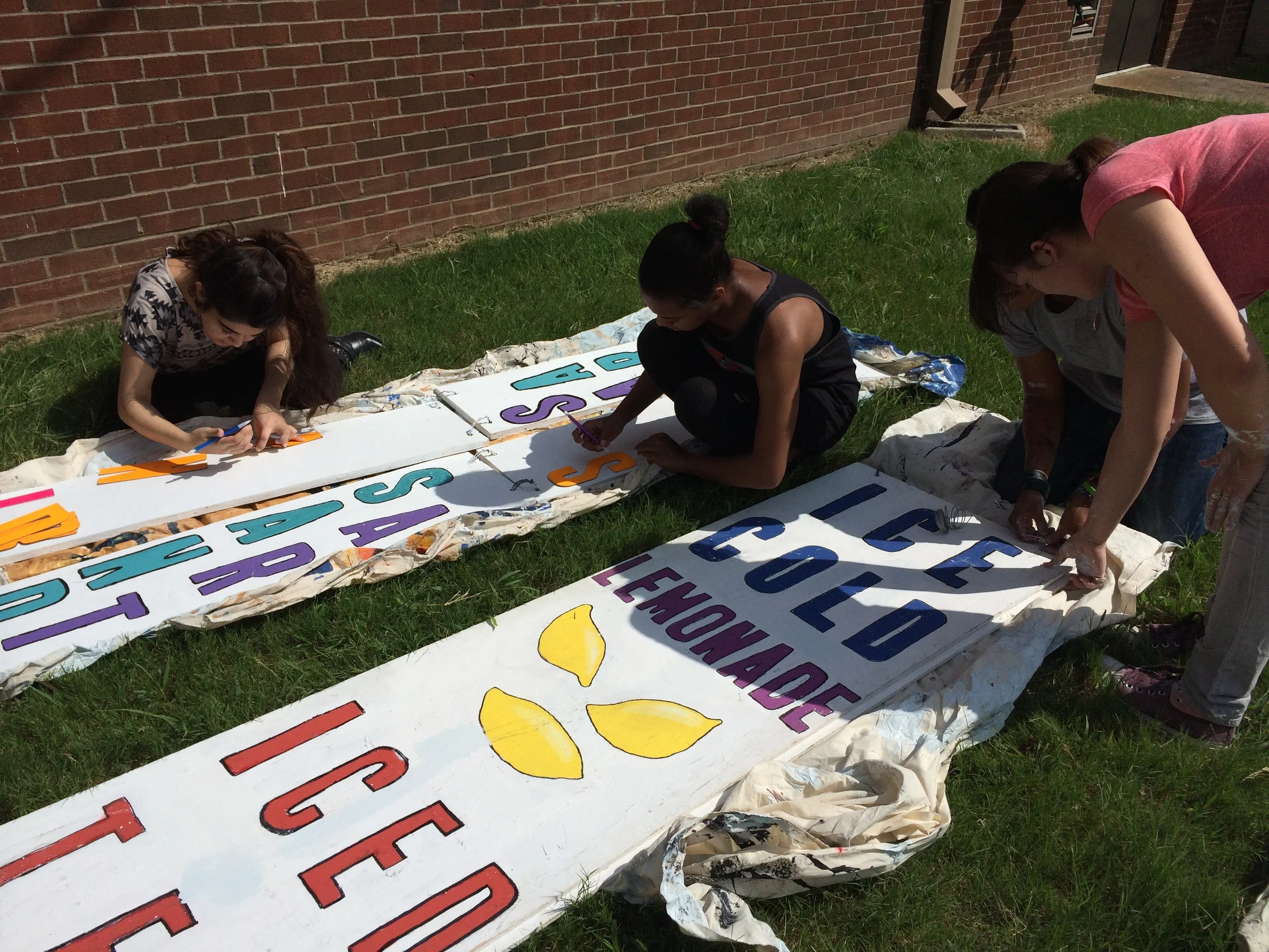 PPP Students Entertaining Children at Germantown Festival