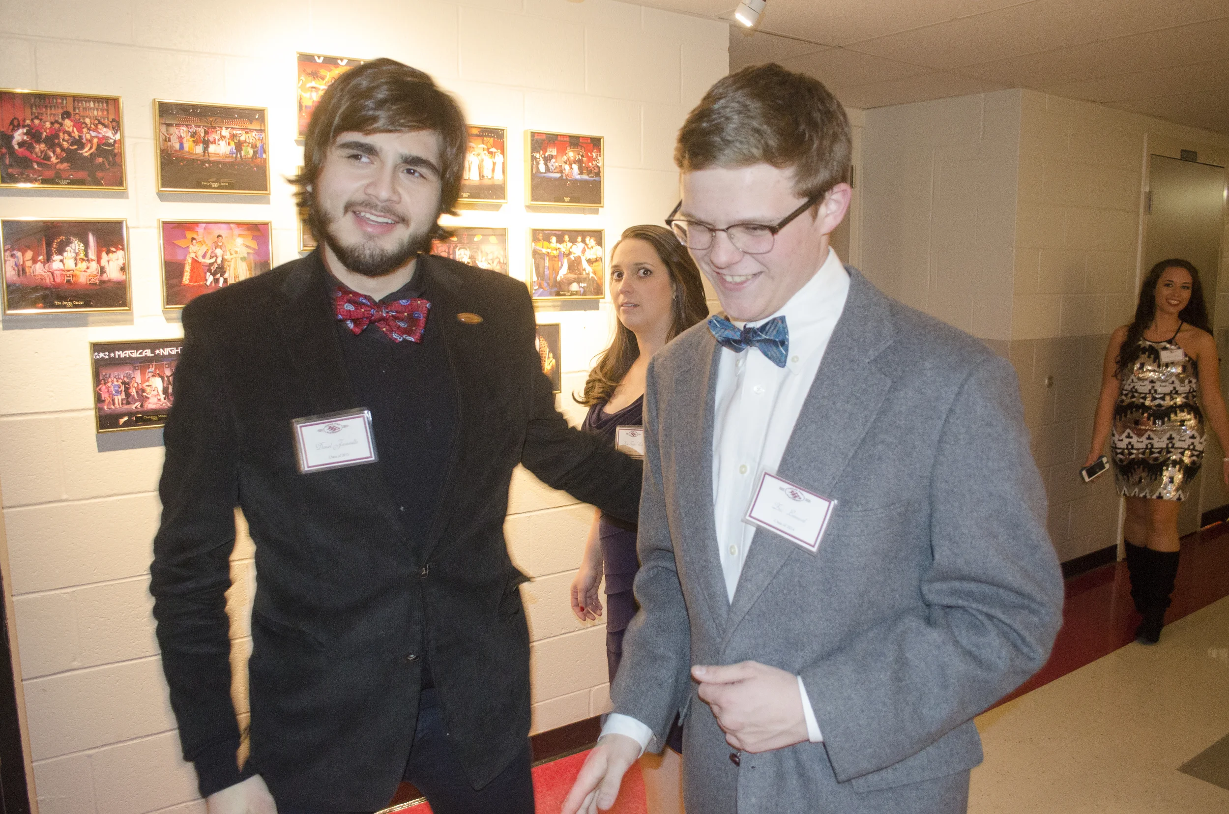 Walz Photobomb.jpg