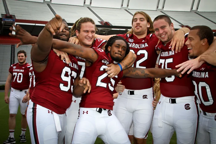 If you'll look closely, Patrick Fish is trying to squeeze his way between two linemen.