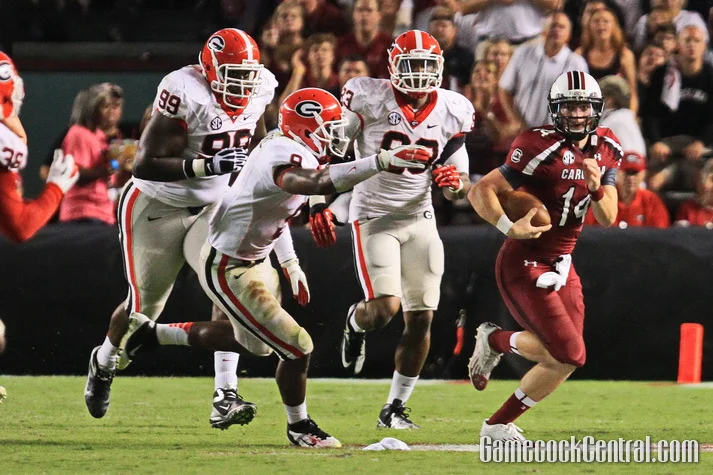 Staff Photo by Paul Collins: Connor Shaw accounted for 240 yards and three touchdowns against the Bulldogs. 