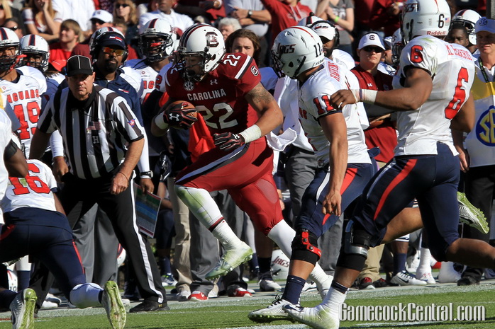 Staff Photo by Paul Collins: Wilds averaged 5.6 yards per carry and had four rushing touchdowns.