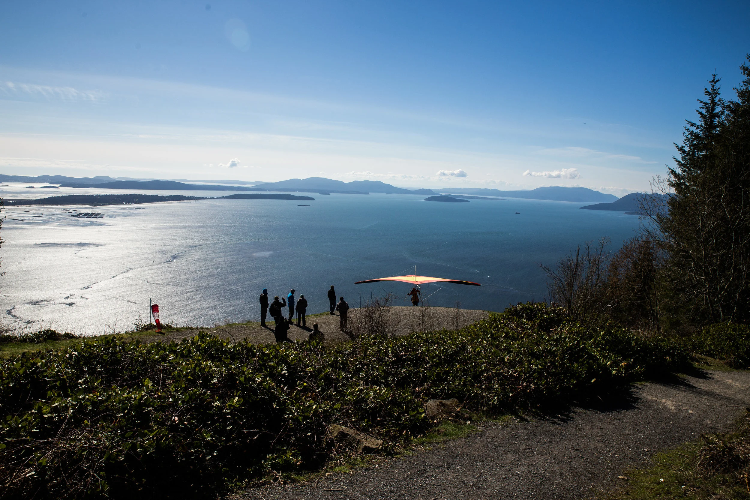 April- more visitors, fun places, and great spectating (not us with that hang-glider, just FYI)