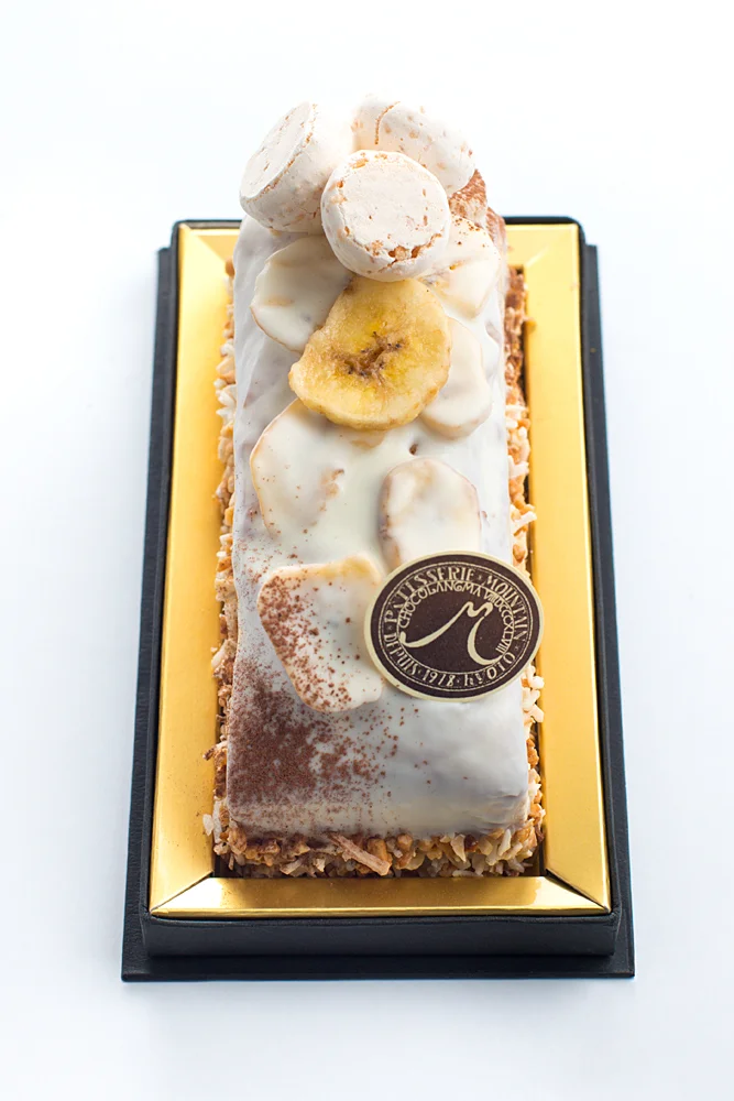 ケーク バナーヌ シトロン 完熟バナナを丸ごと使用したパウンドケーキ。レモンの香りがアクセント。