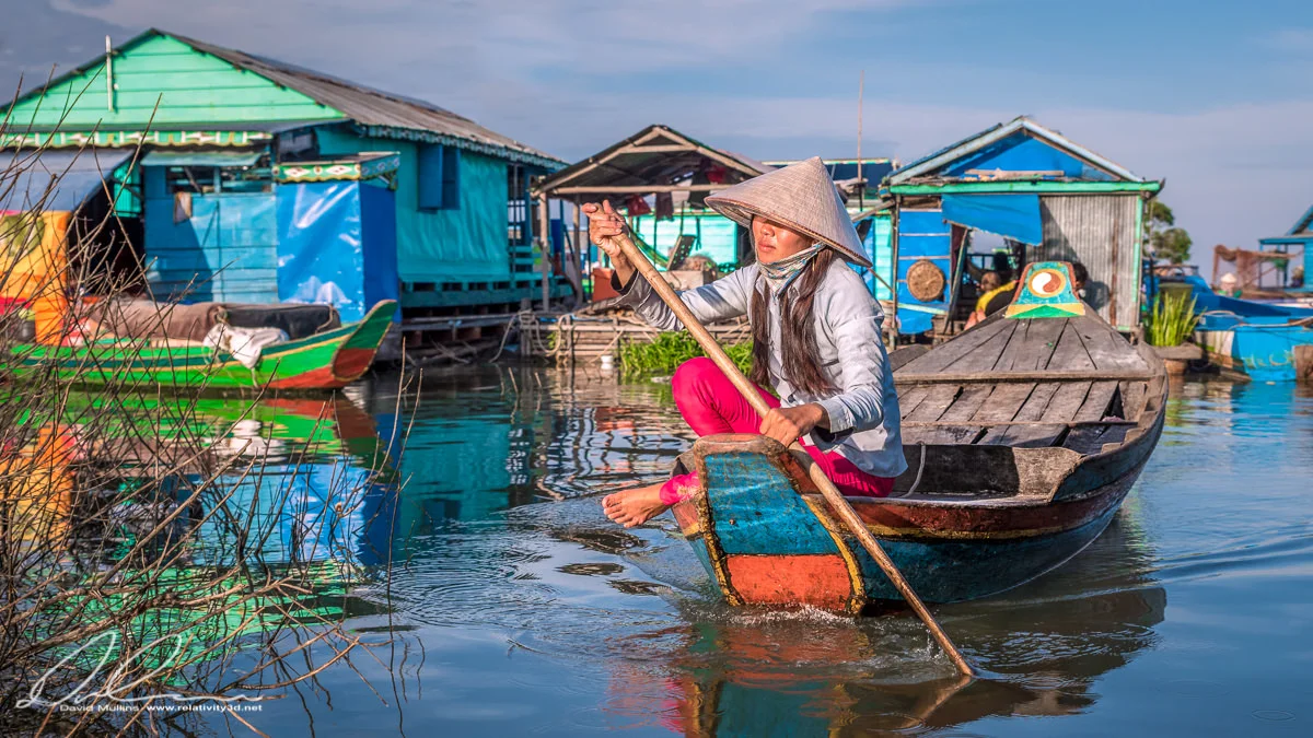 Lady on the Tonle Sap.jpg