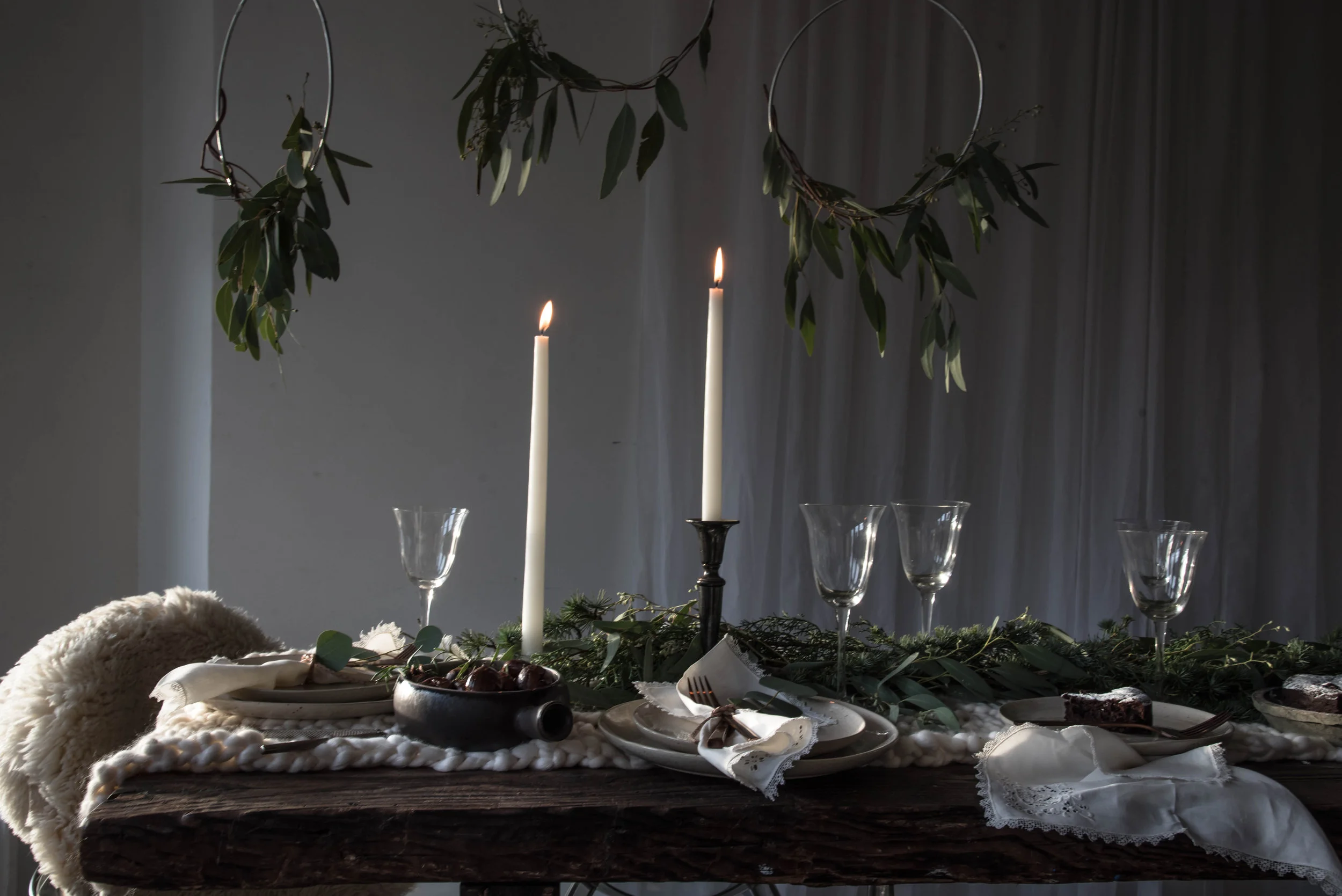 ROSE & IVY Journal Winter Light A Holiday Table Setting