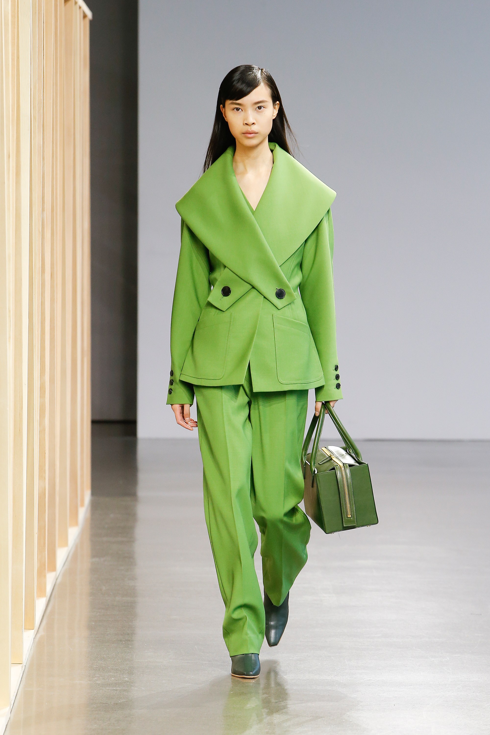 23-claudia-li-fall-2018-rtw.jpg