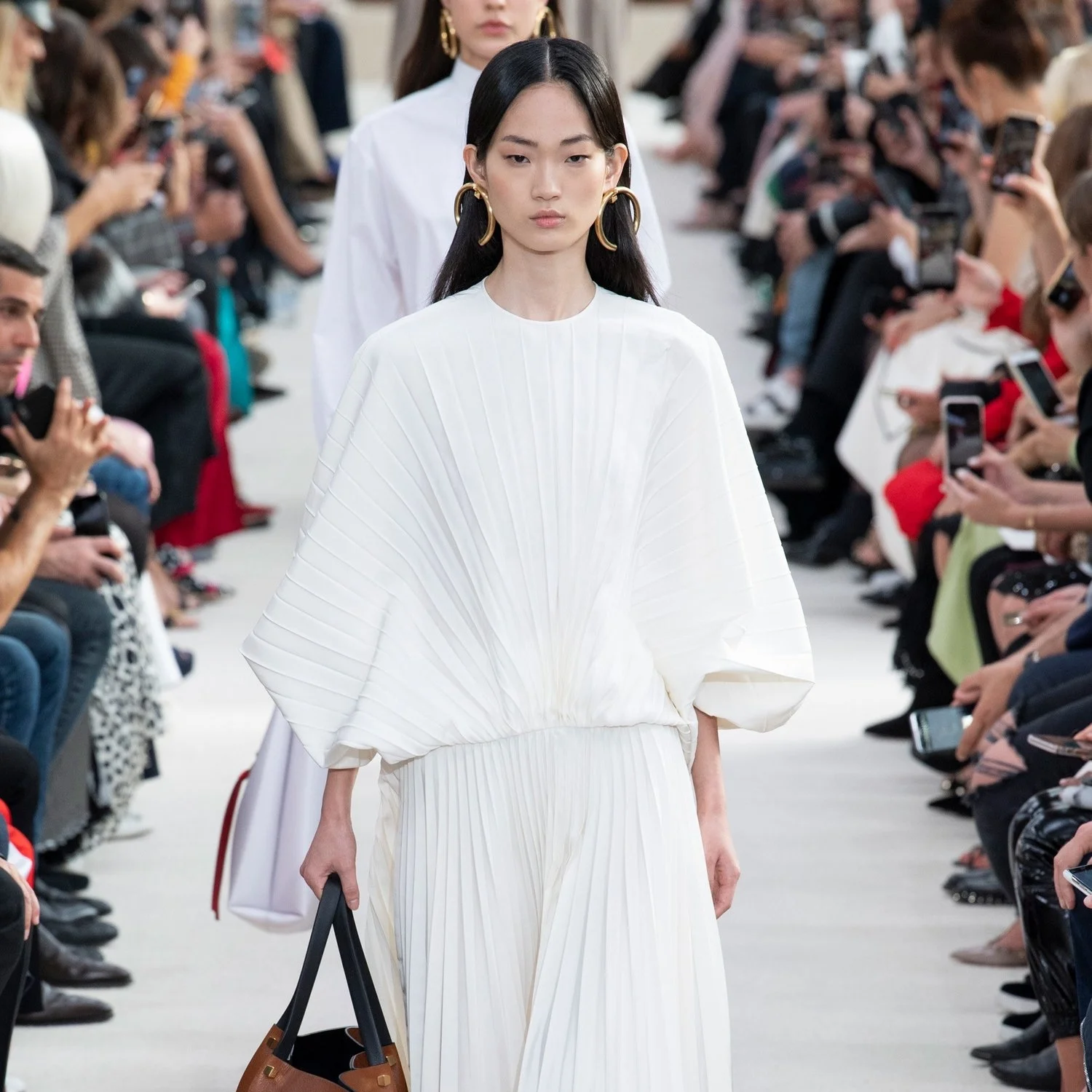 Spring 2019 Trend | The Fan Silhouette