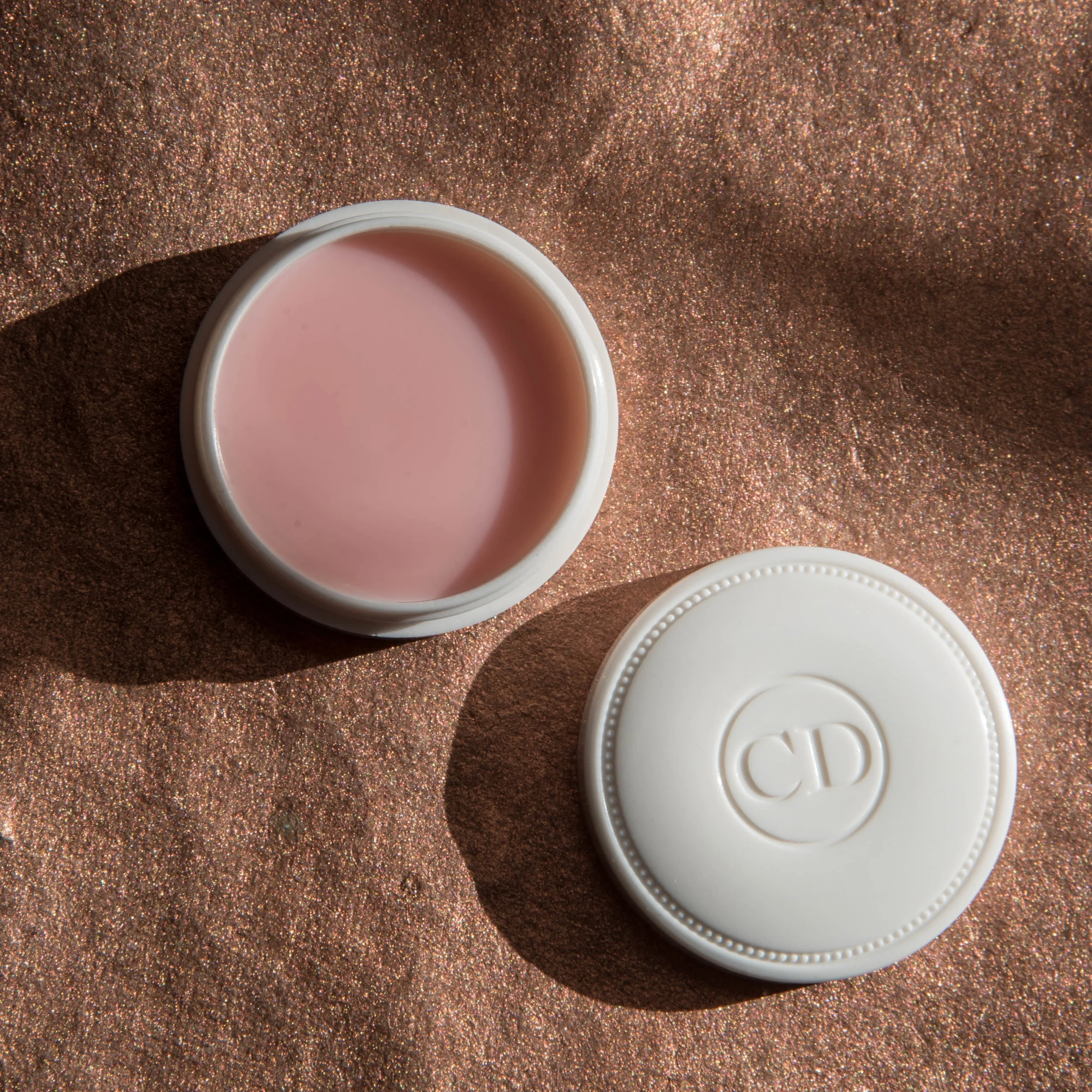 Winter Beauty Skincare | How to Keep Your Lips Ultra-Moisturized