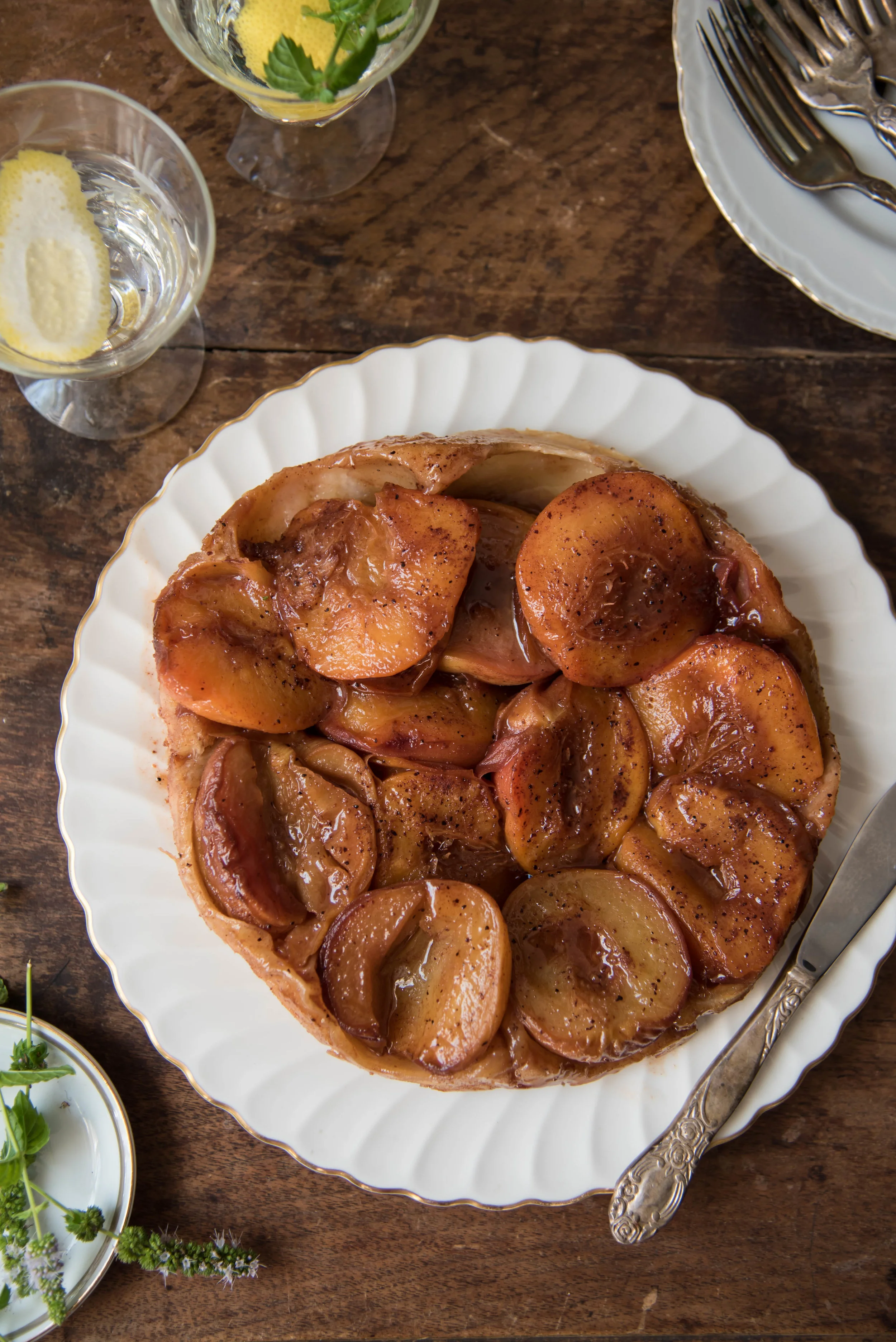 At the Market | Peach Picking &amp; Peach Tatin 