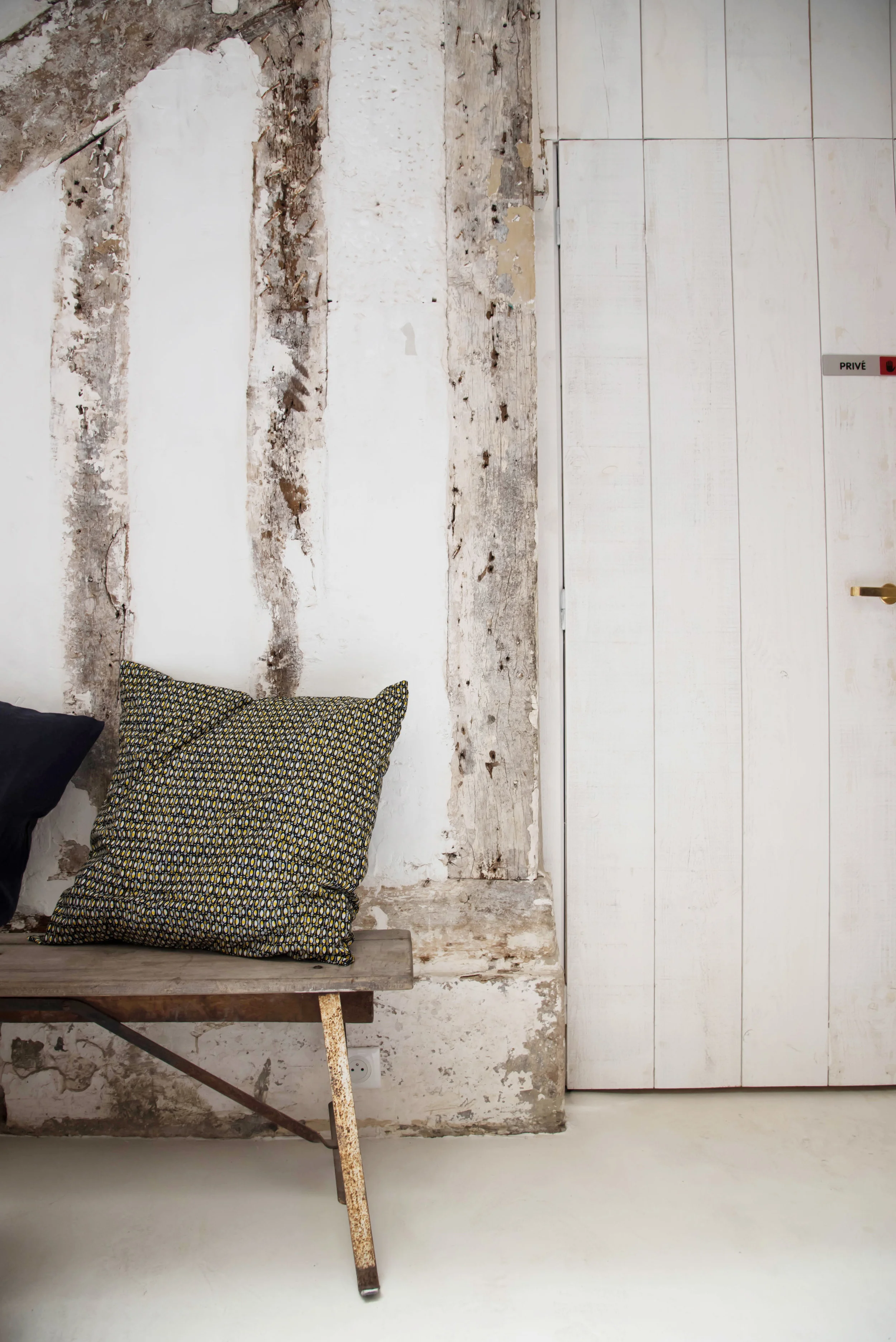 ROSE &amp; IVY for Remodelista | Café Ineko in Paris