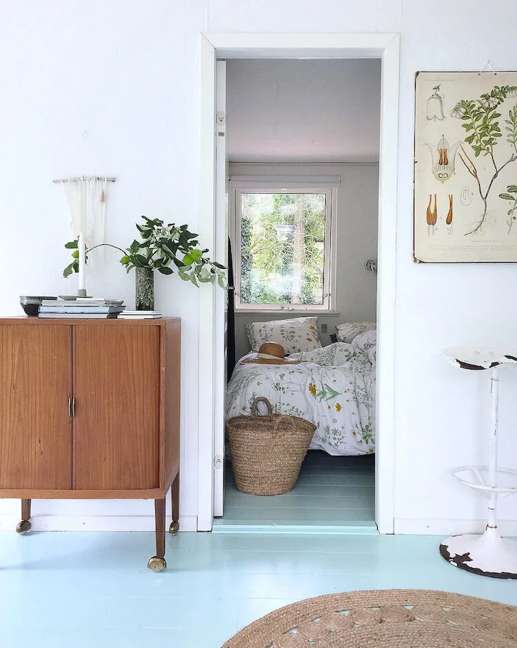 ROSE & IVY Summer Living Delicate Botanicals