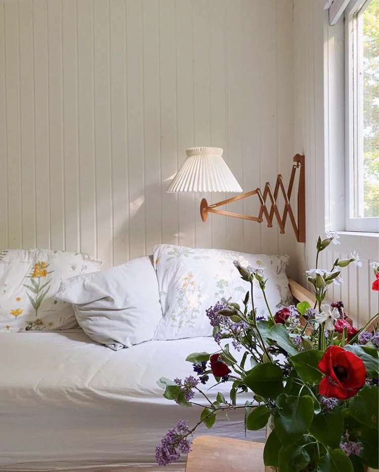 ROSE & IVY Summer Living Delicate Botanicals