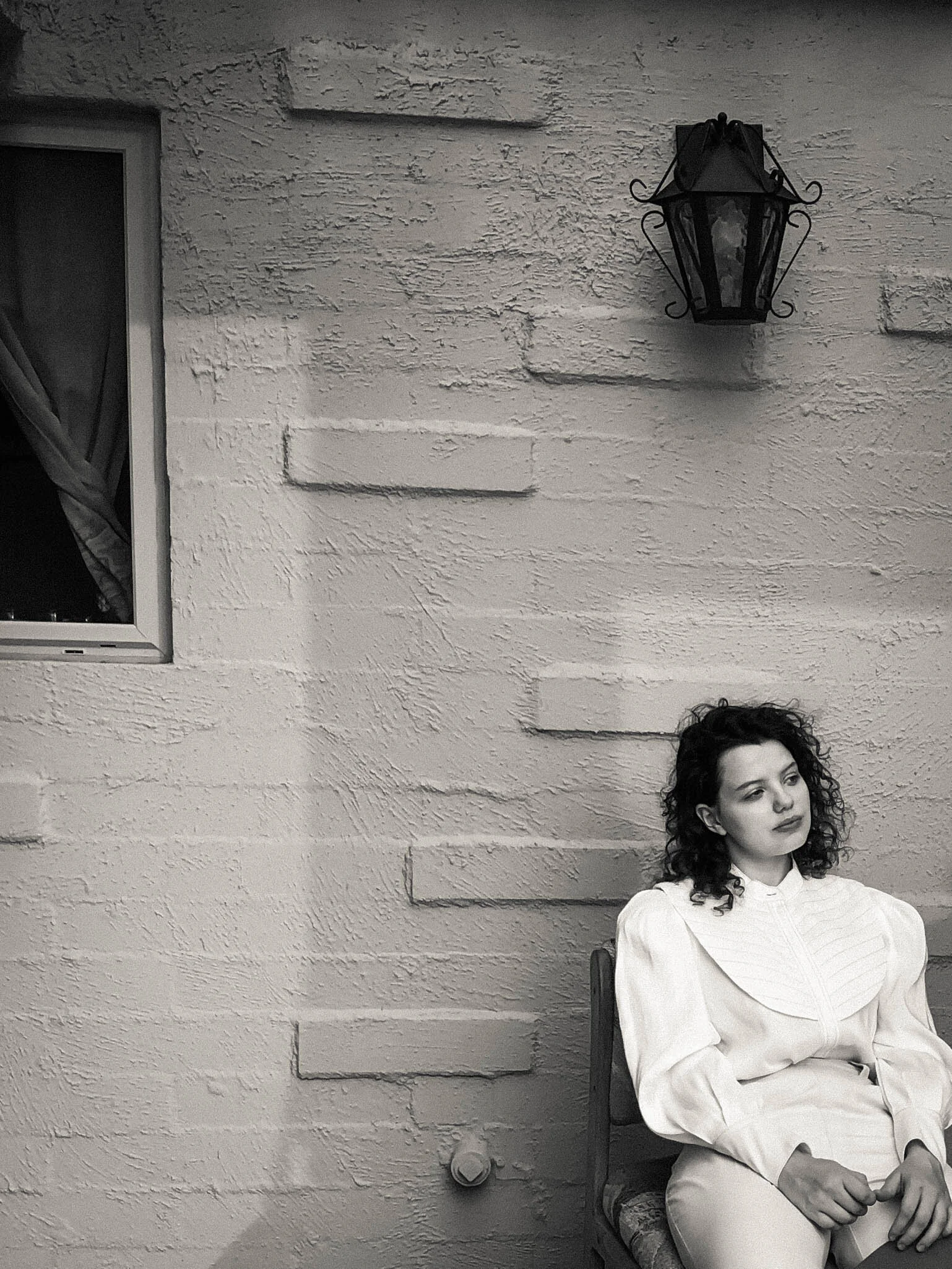 Somewhere In The Middle Of Nowhere Starring Chloe Levine Rose Ivy Orange is the new black. levine rose ivy