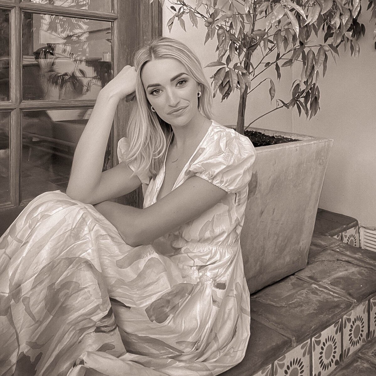 Brianne Howey Talks About Betting On Herself, Living With Intention and Her New Netflix Series 'Ginny &amp; Georgia'