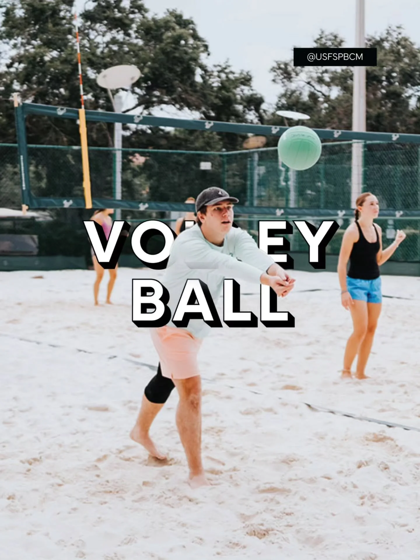 We had so much fun at volleyball last semester, you know we had to bring it back 🏐

Come by the USC Volleyball Court on Friday, August 29th for some fun and volleyball! We will be there from 4pm - 6pm 🏖