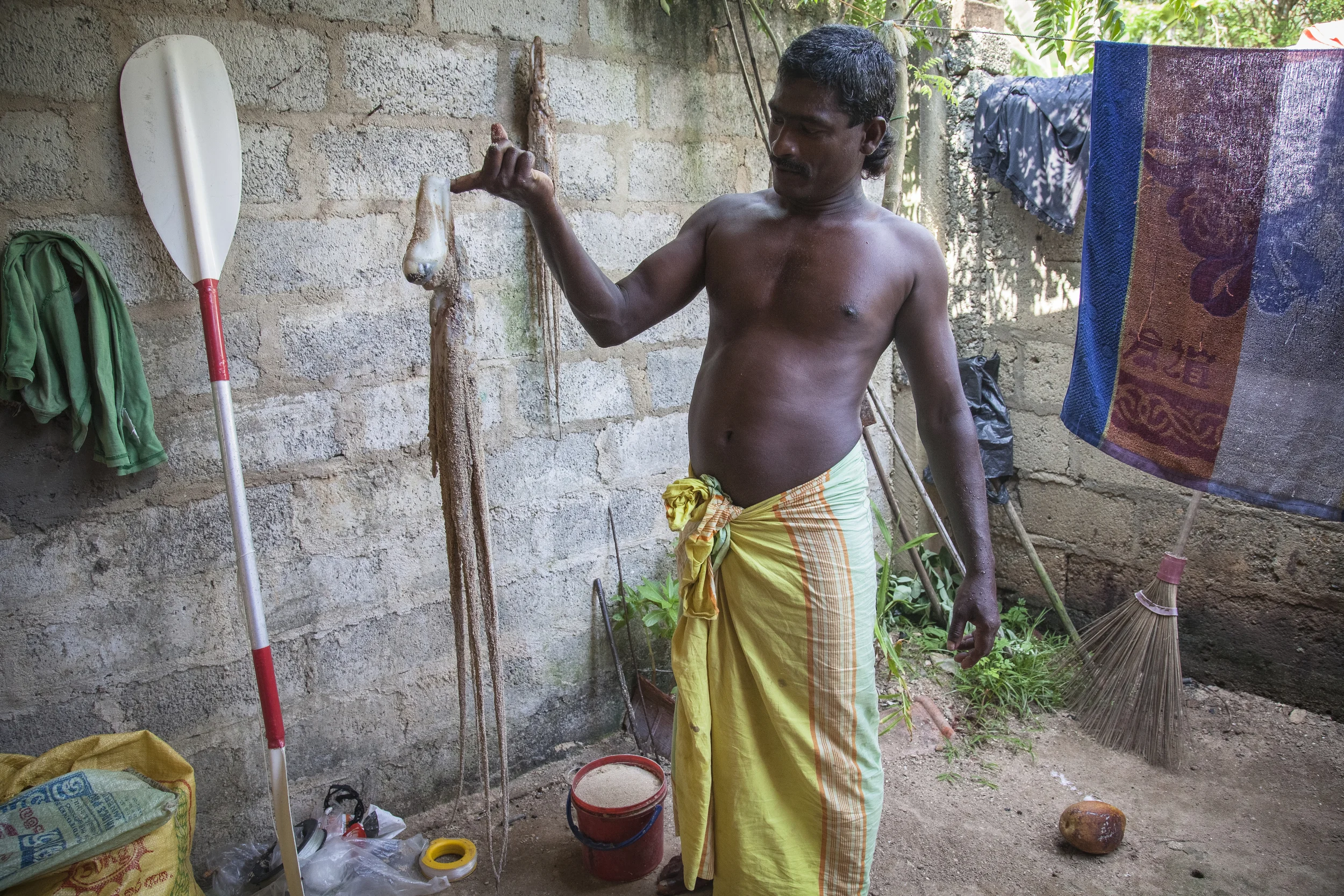 20140528 Sri Lanka Fisherman_5996.jpg