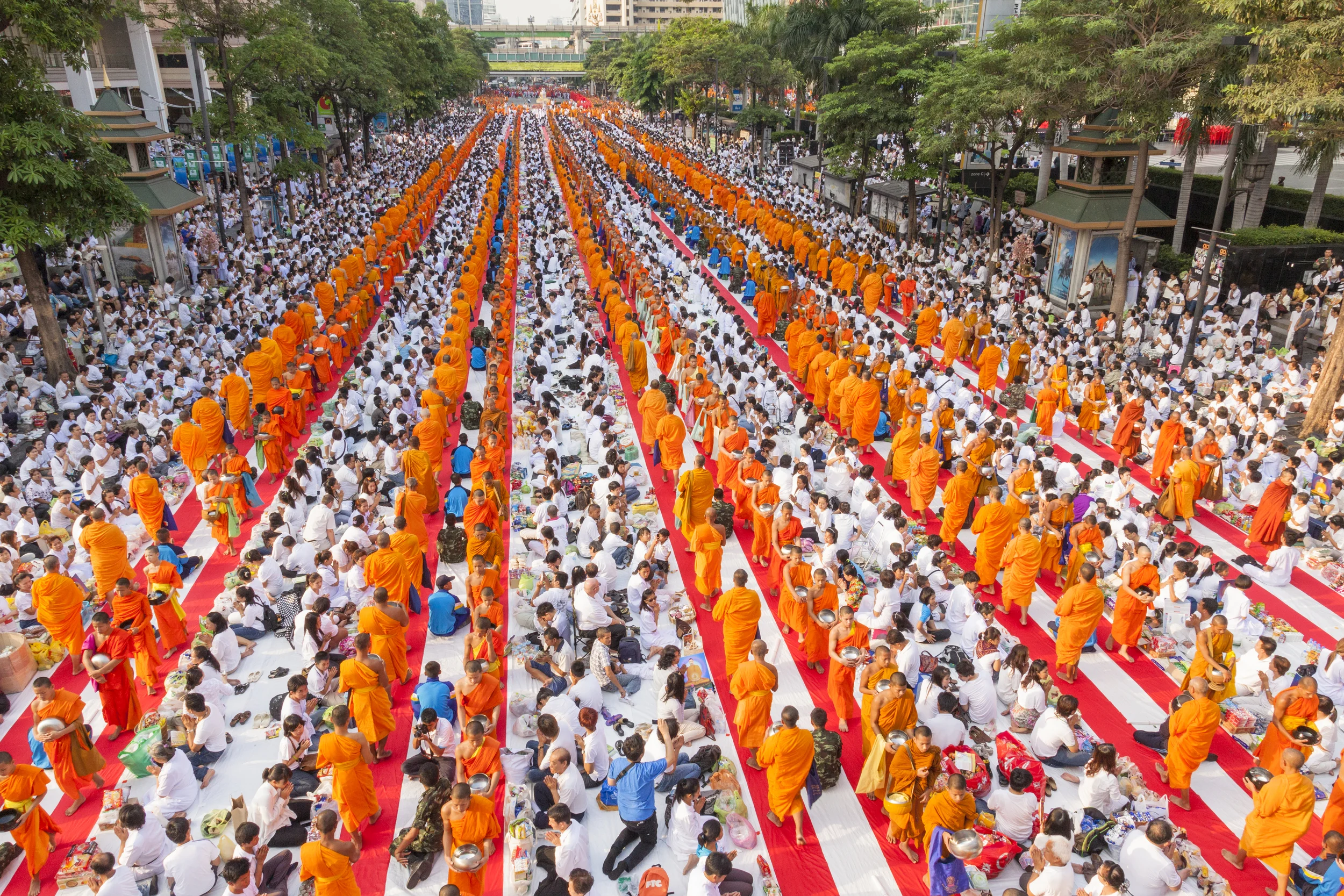 201407128 Monks_3188.jpg