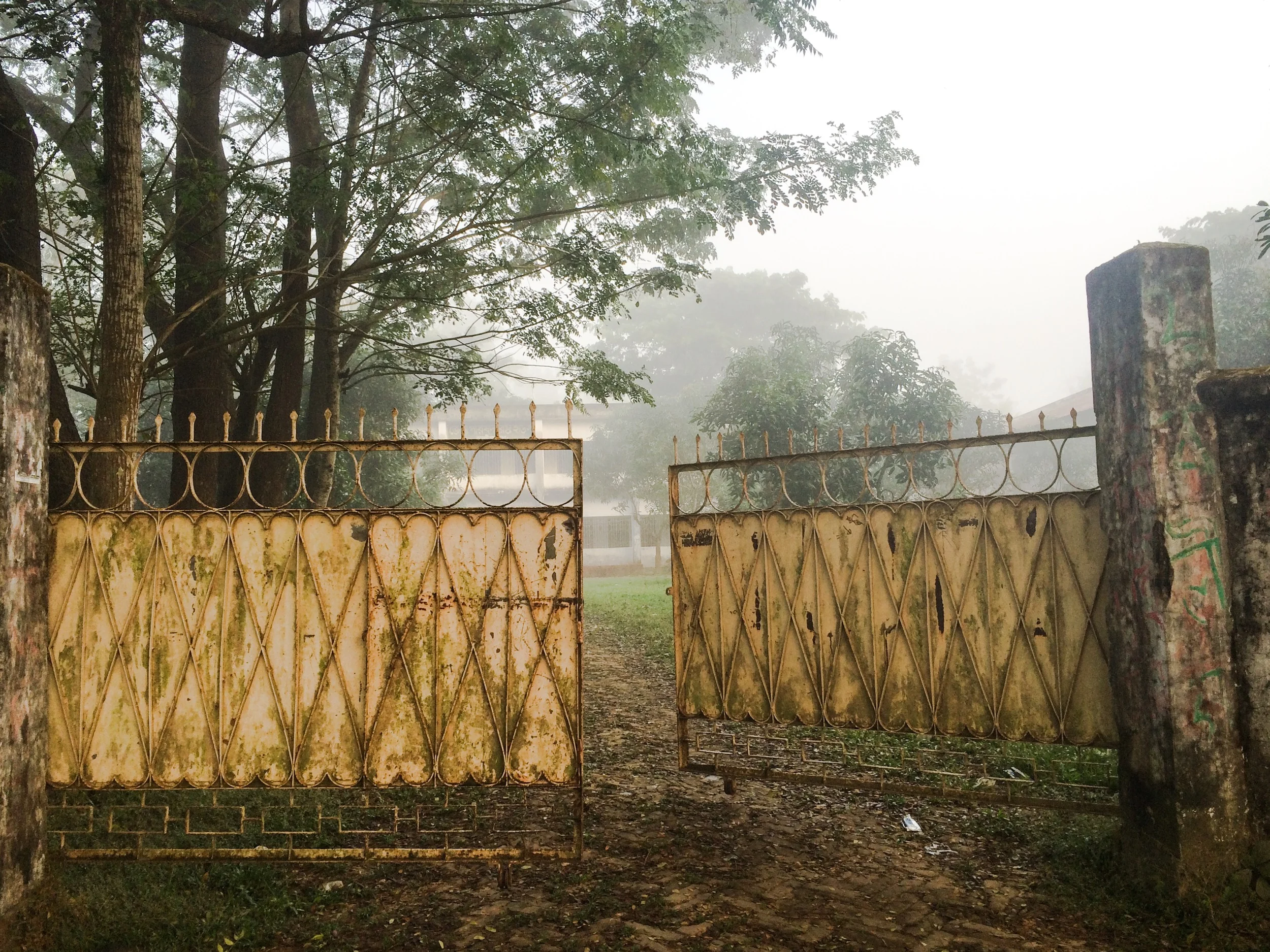 The front gates of the guesthouse.