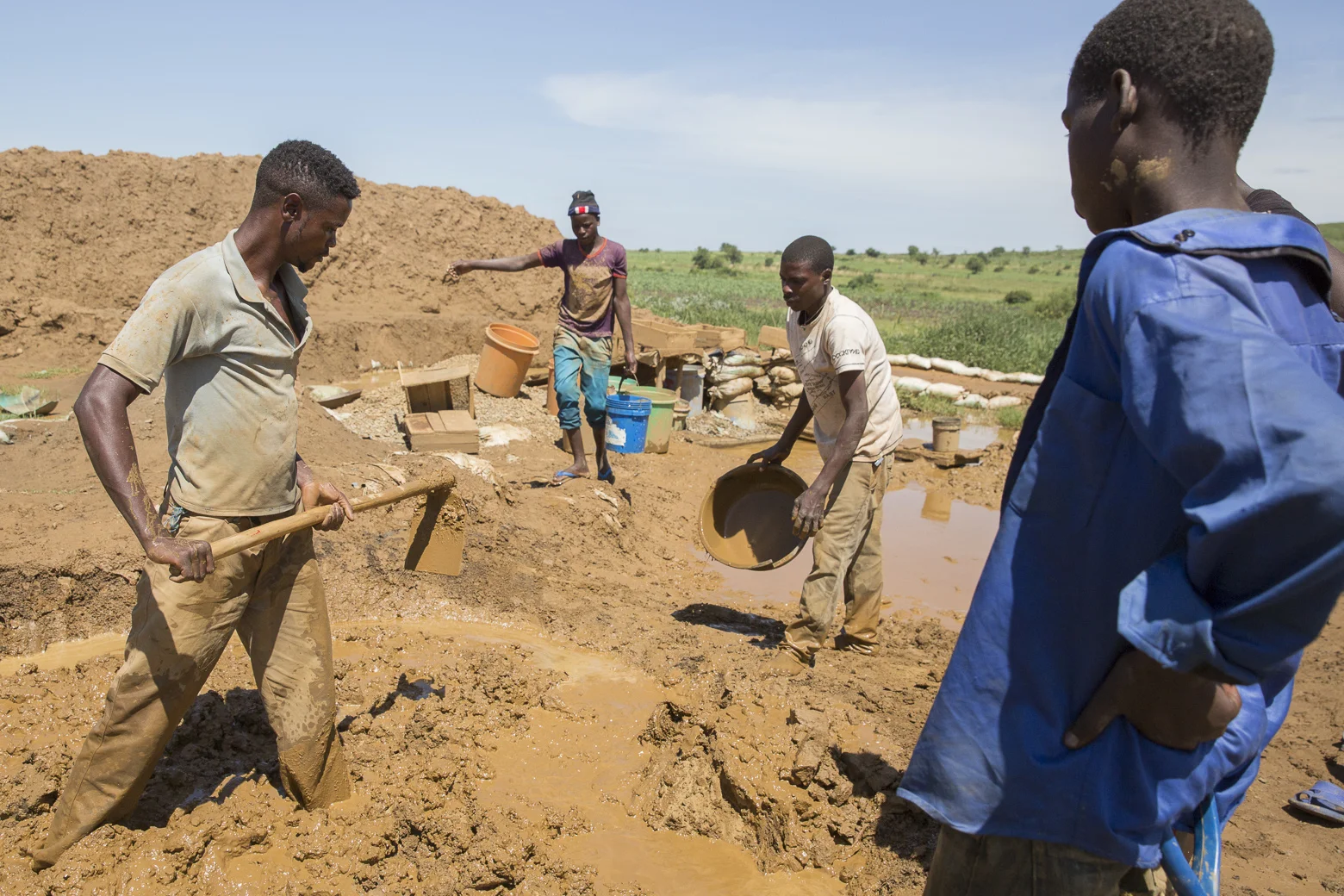 Gold Mining Tanzania_11_3524.jpg