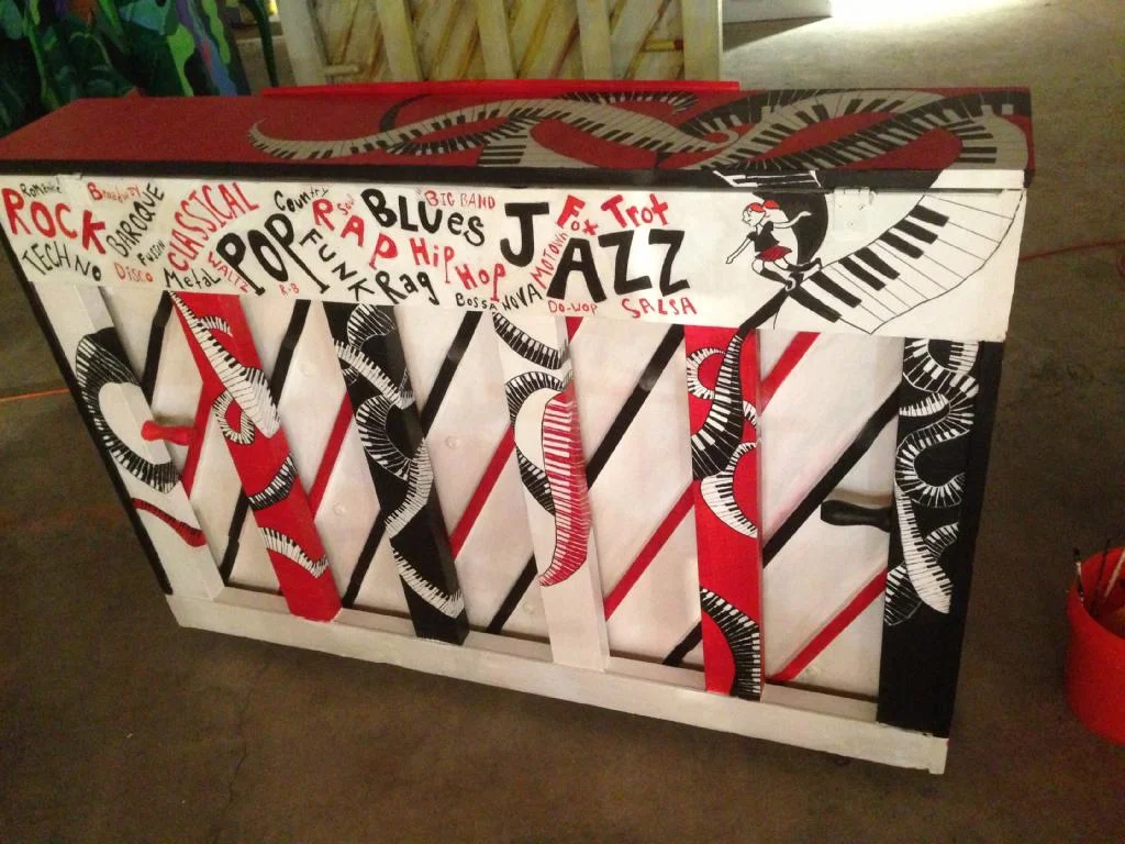 Back of the Sing for Hope piano