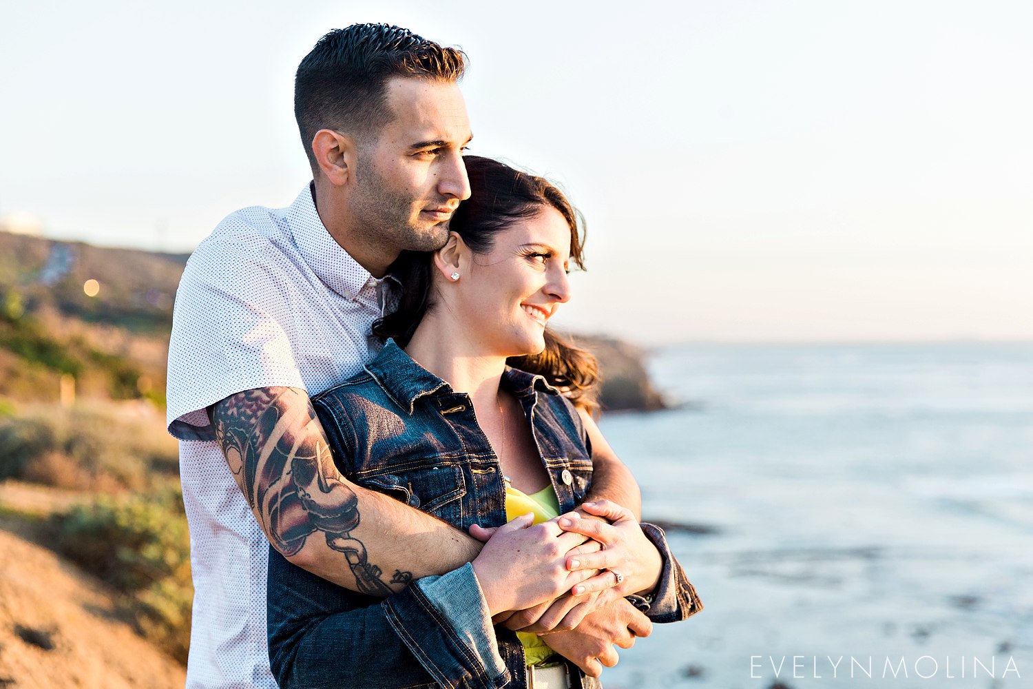 Sunset Cliffs Engagement Session - Carly and Alex - Evelyn Molina Photography_0015.jpg