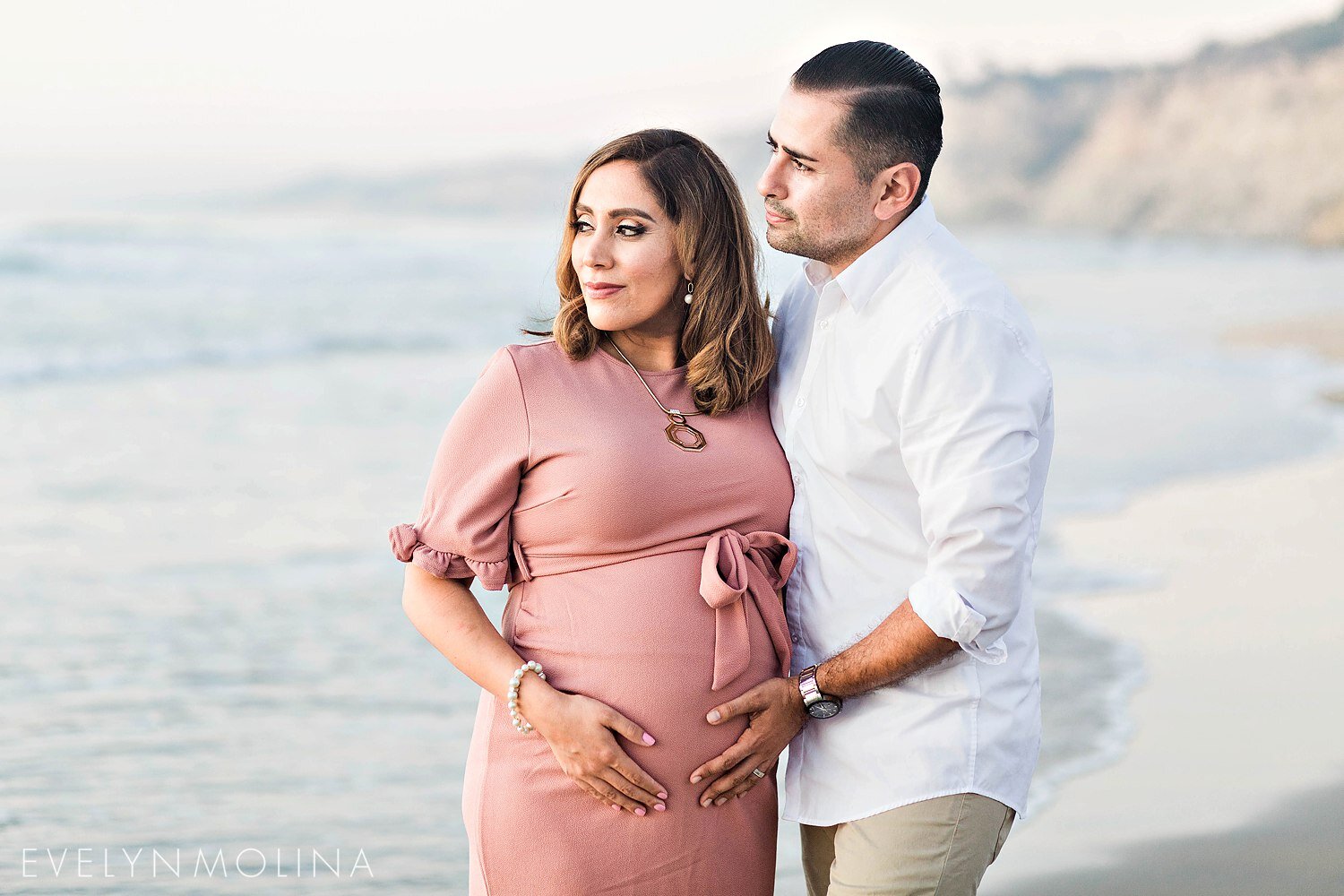 La Jolla Maternity Session - Estrella and Estevan_0024.jpg