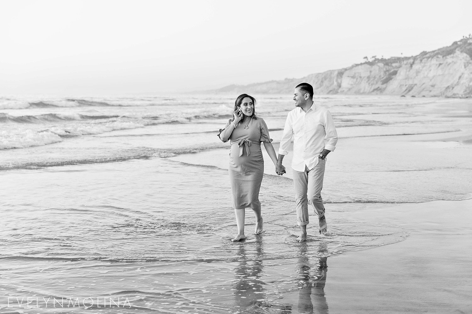 La Jolla Maternity Session - Estrella and Estevan_0029.jpg