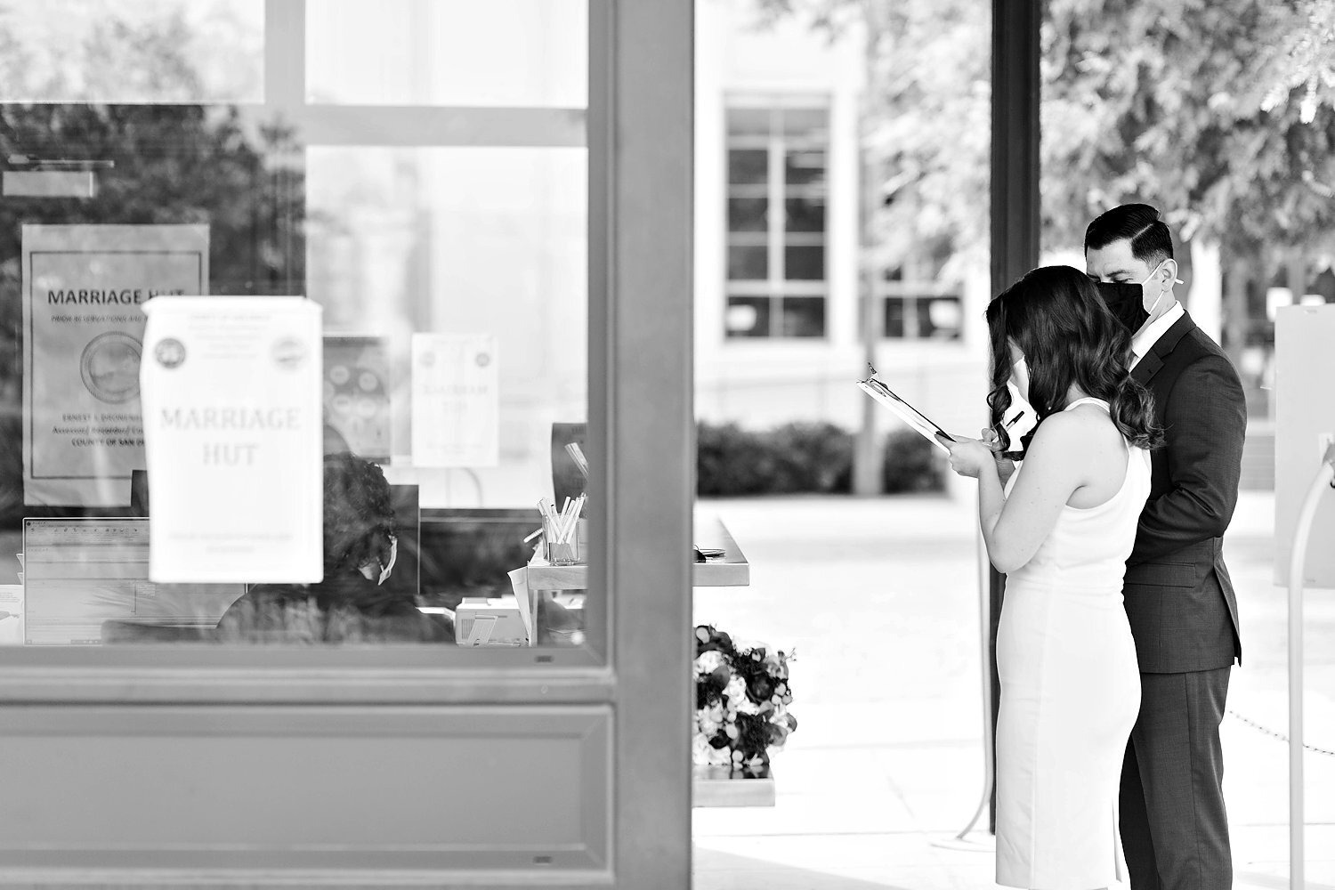 San Diego Courthouse Wedding - San Diego County Administrative Building_0008.jpg