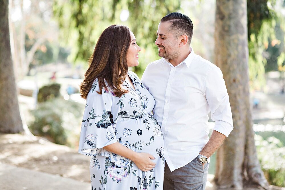 Los Angeles Maternity Session - Estrella and Estevan_0001.jpg