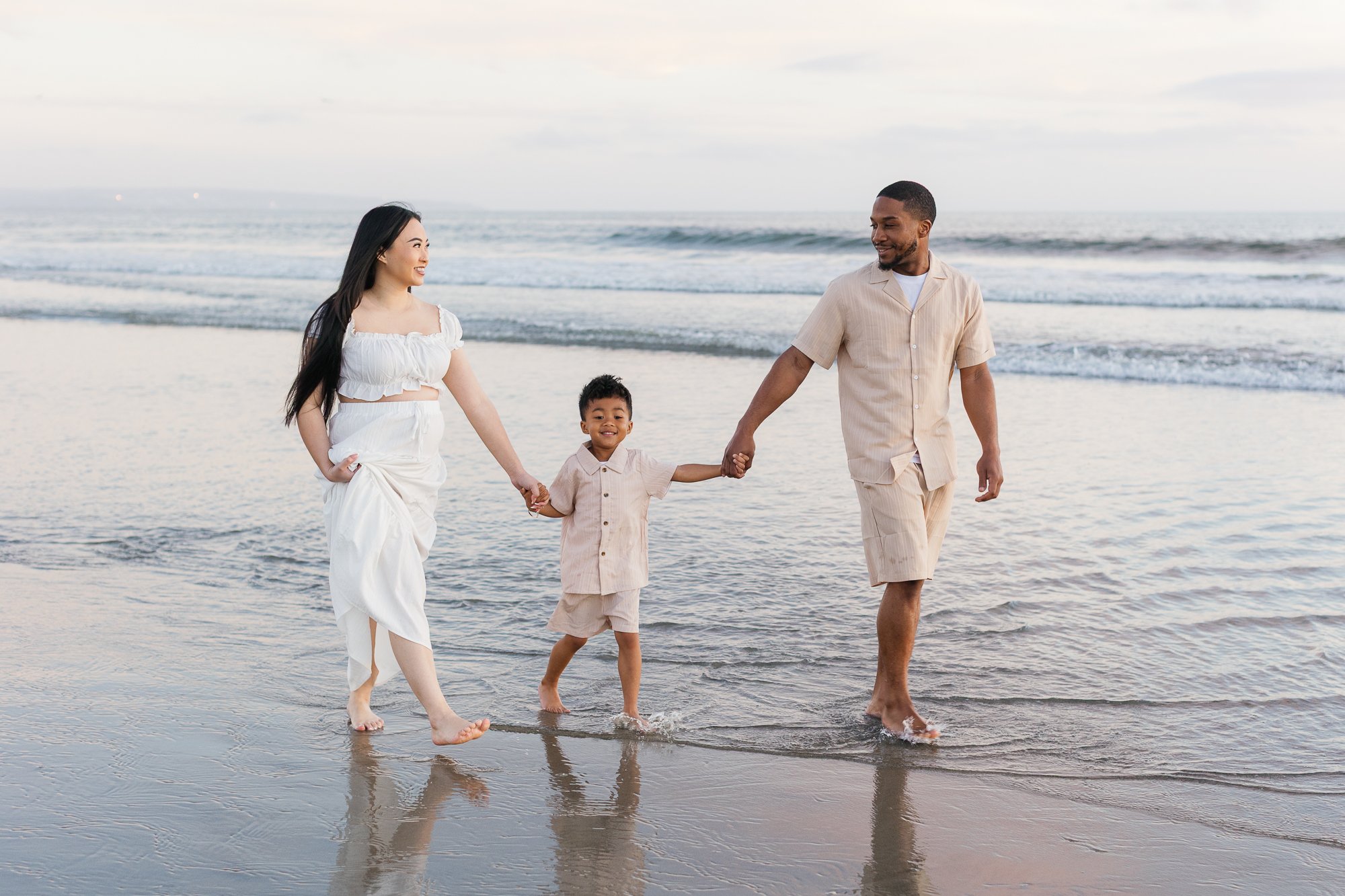 San Diego Family Photographer: Maternity Coronado Mini Session