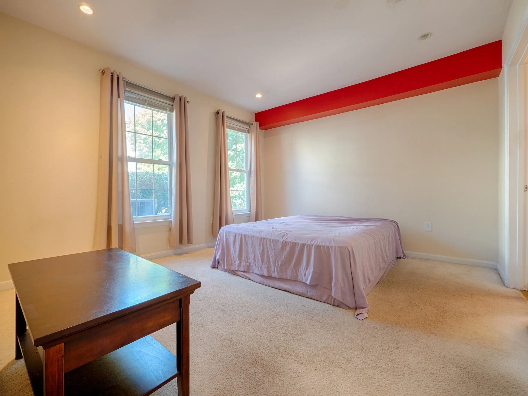 bedroom.jpg