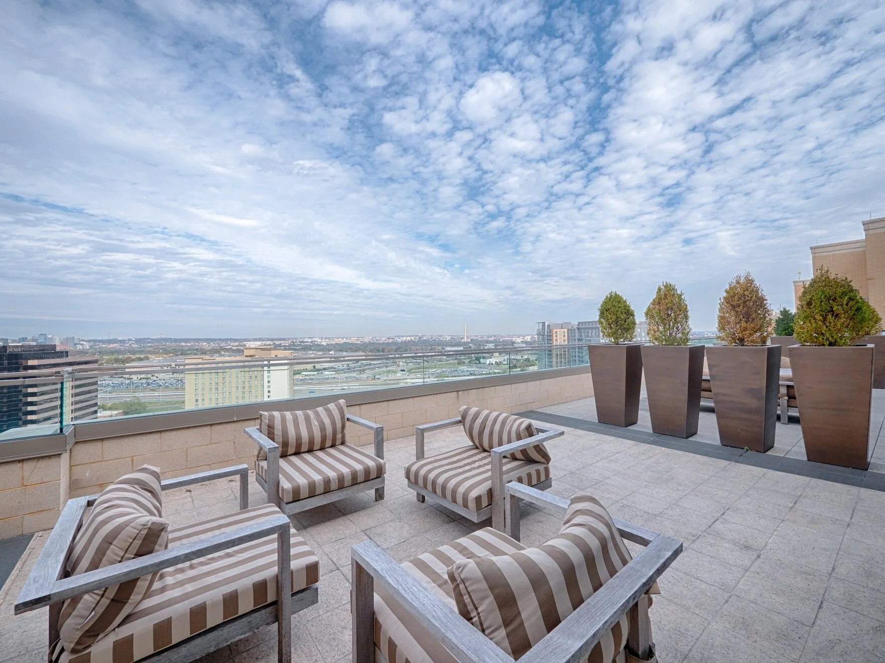 sky lounge.jpg