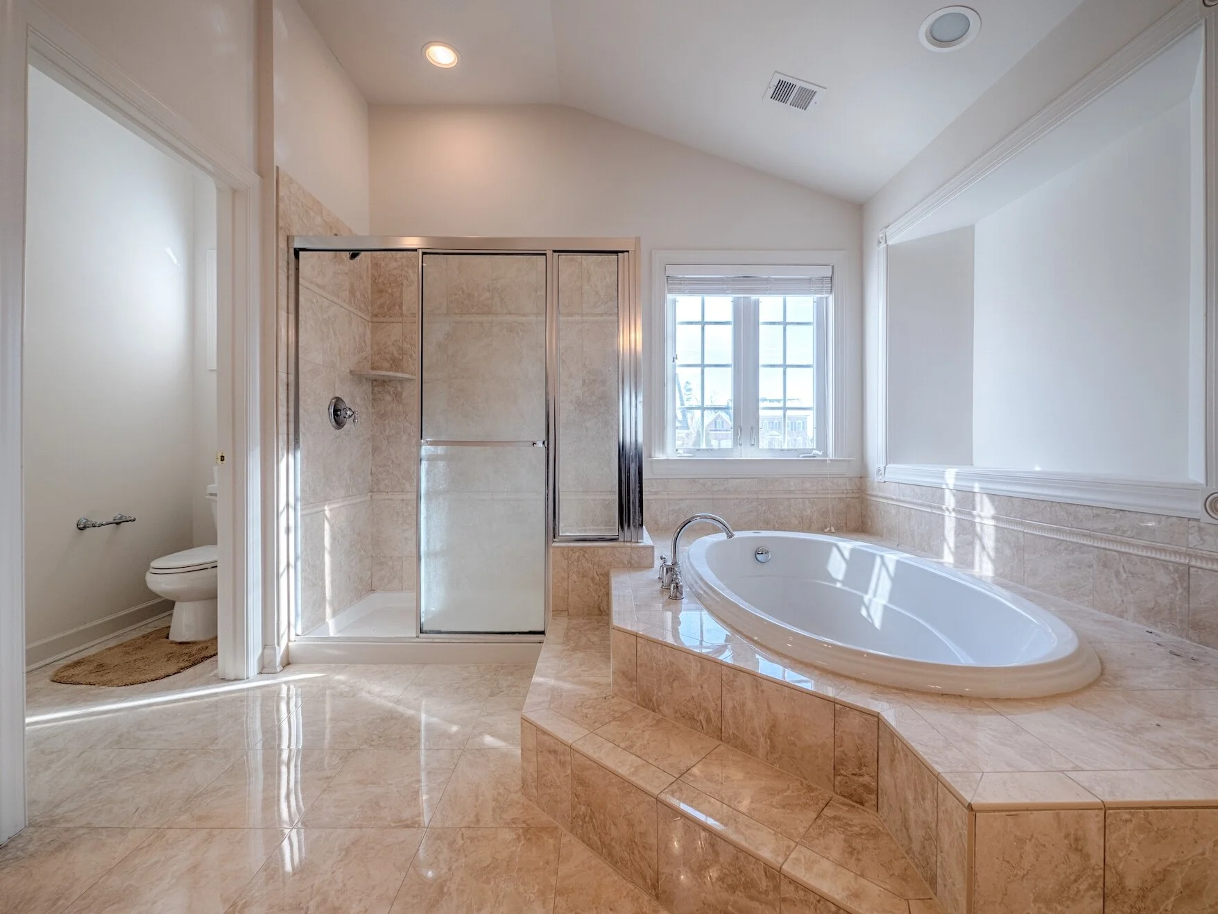 master bathroom 1.jpg