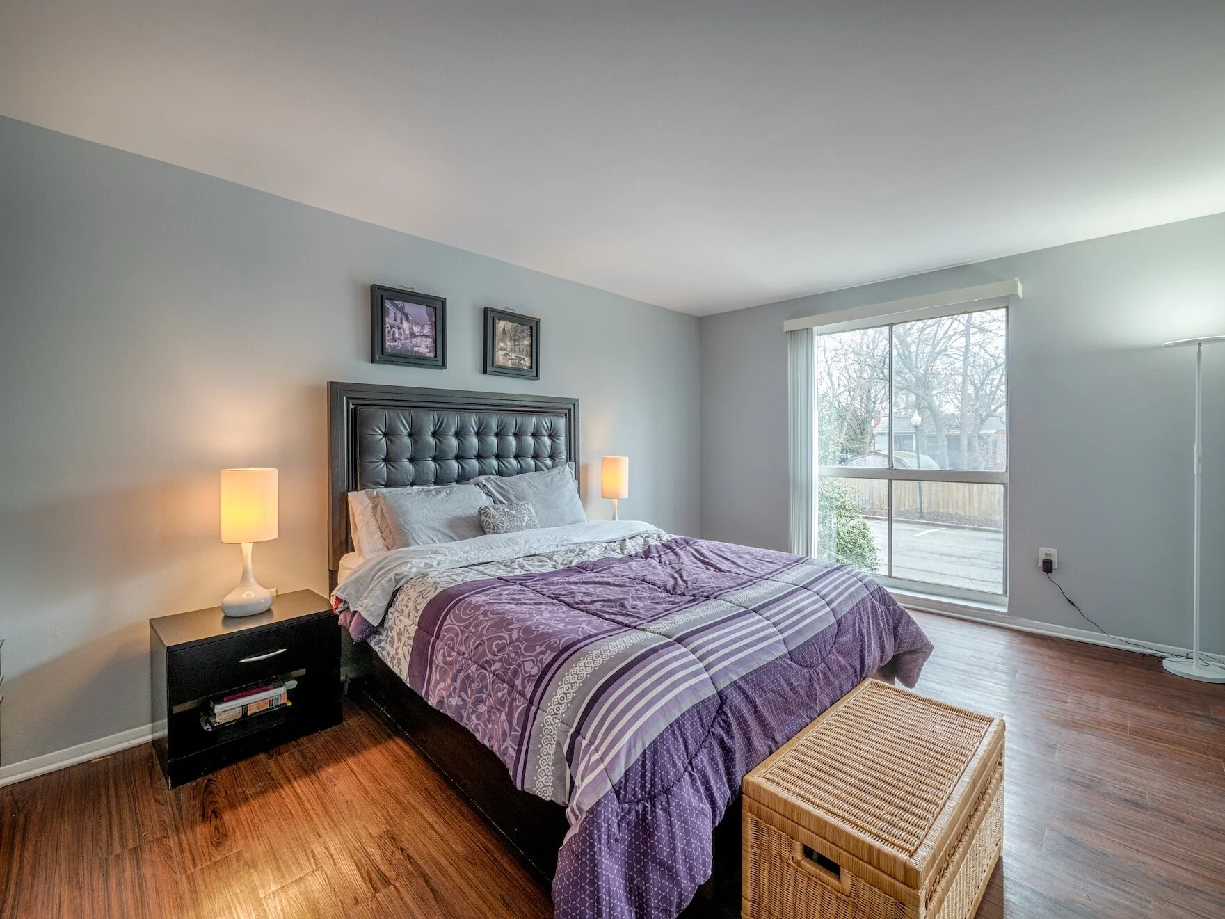 10 - Bedroom.jpg